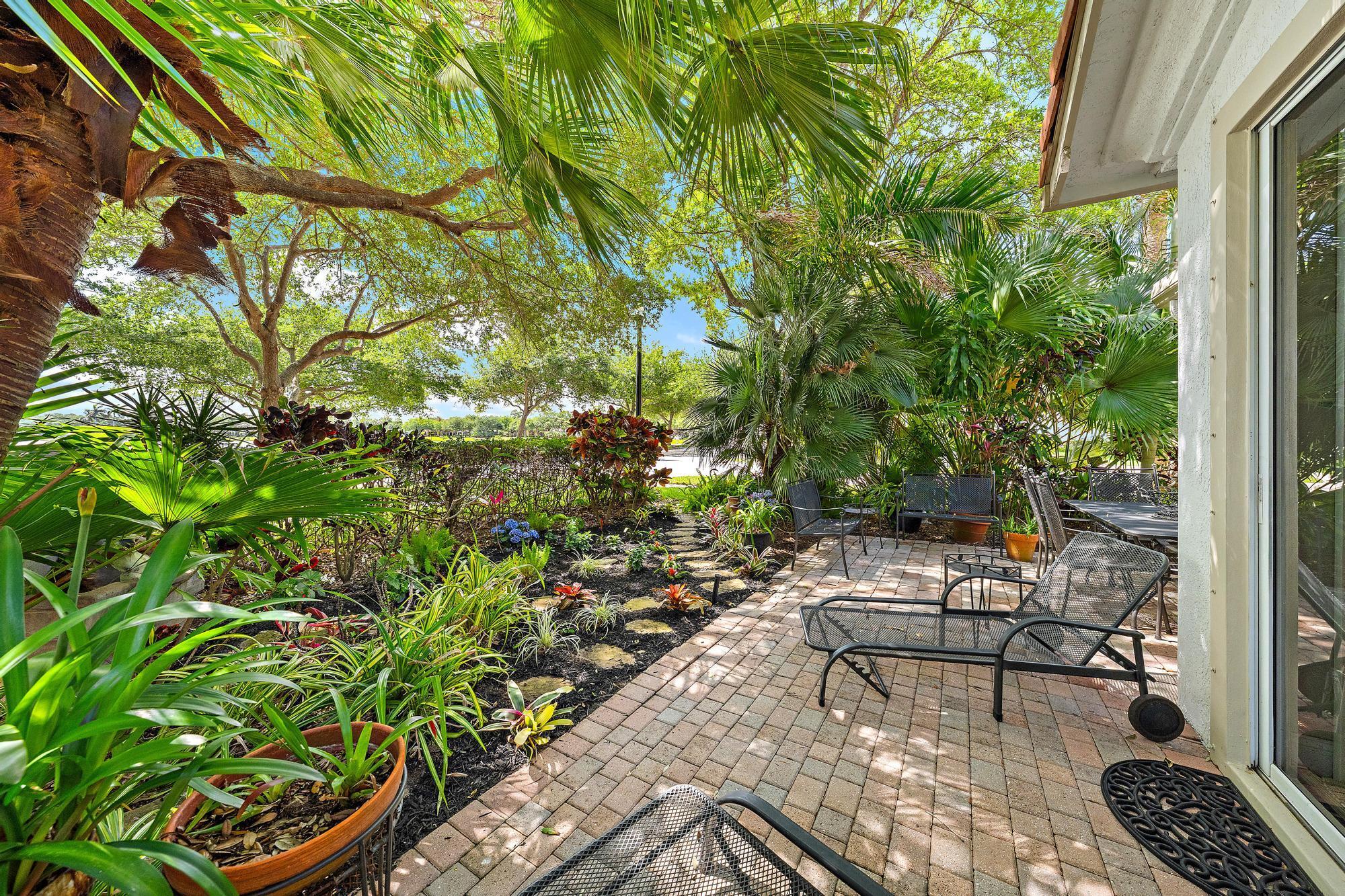 520 Tomahawk Court, Palm Beach Gardens, FL 33410, Palm Beach Gardens - Photo 5