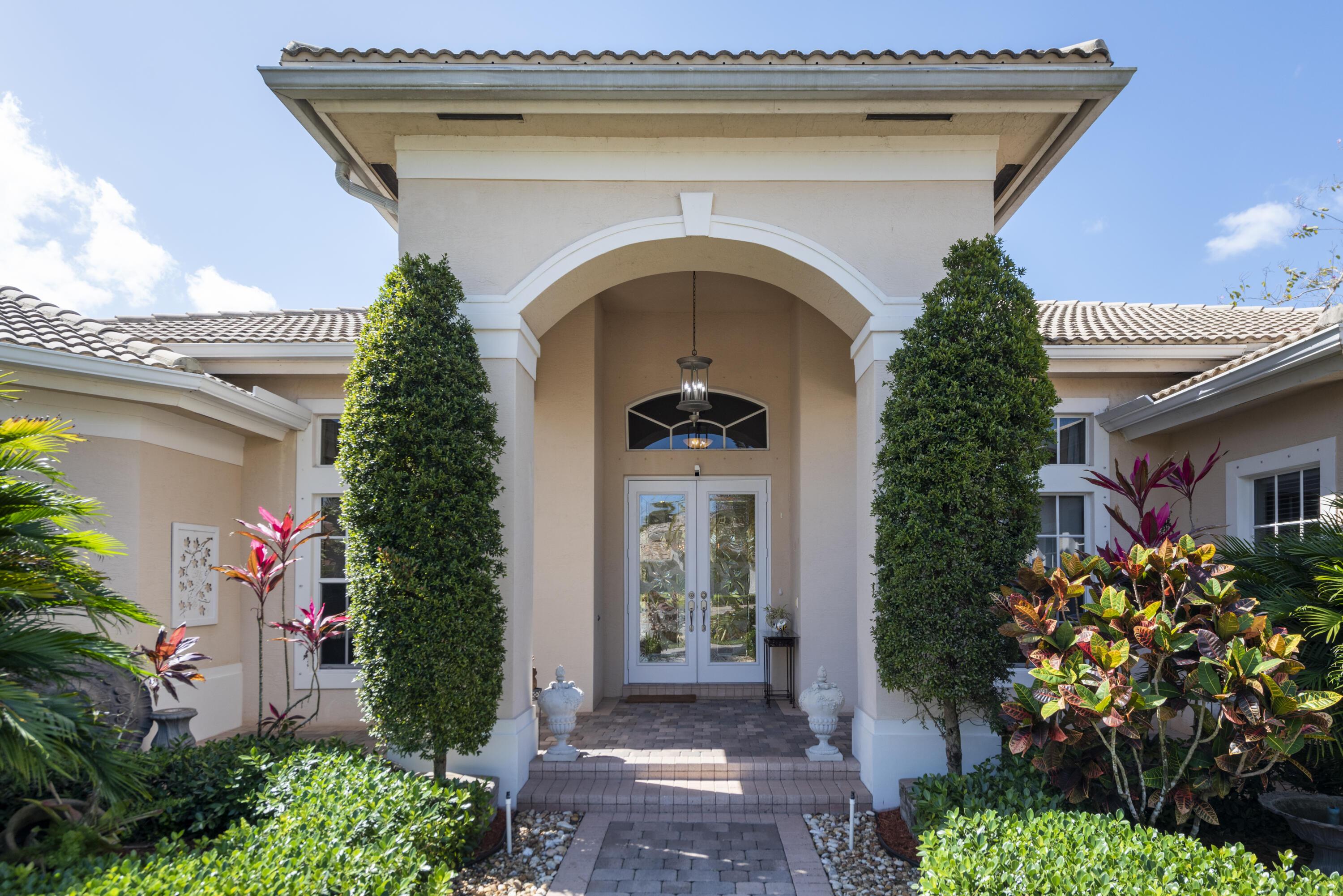 15234 SW 40th Street, Davie, FL 33331, Davie - Photo 2