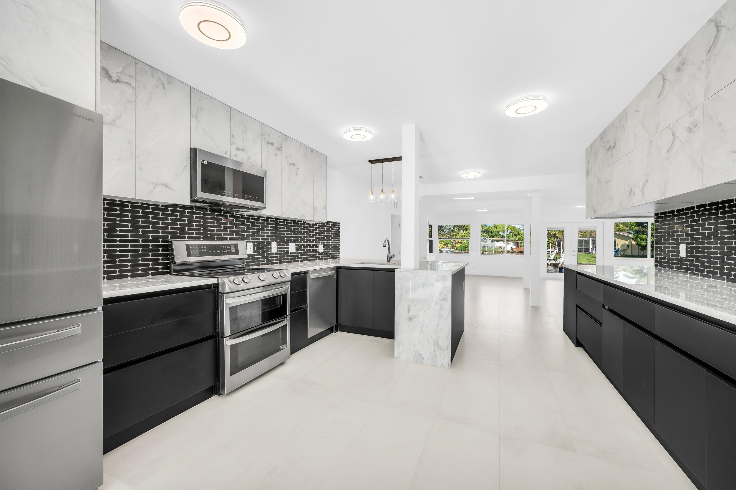 3470 NW 21st Avenue, Oakland Park, FL 33309, Oakland Park - Photo 5