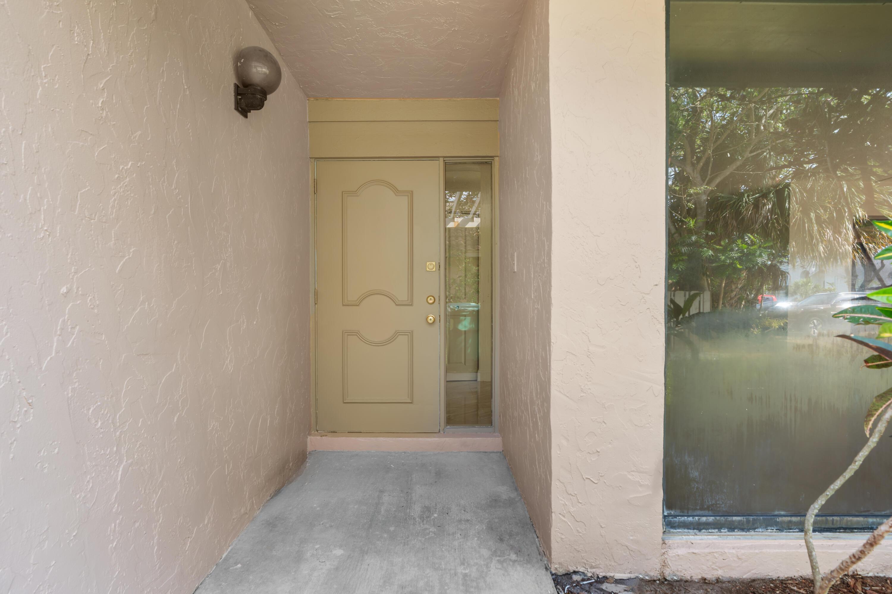 701 NE 205th Terrace, Miami, FL 33179, Miami - Photo 2