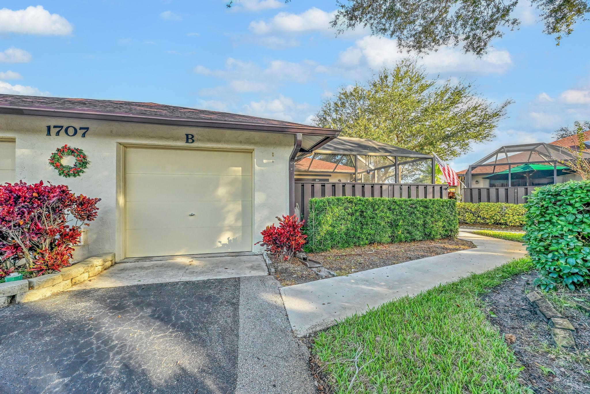 1707 Mariners Cove, Fort Pierce, FL 34950, Fort Pierce - Photo 2