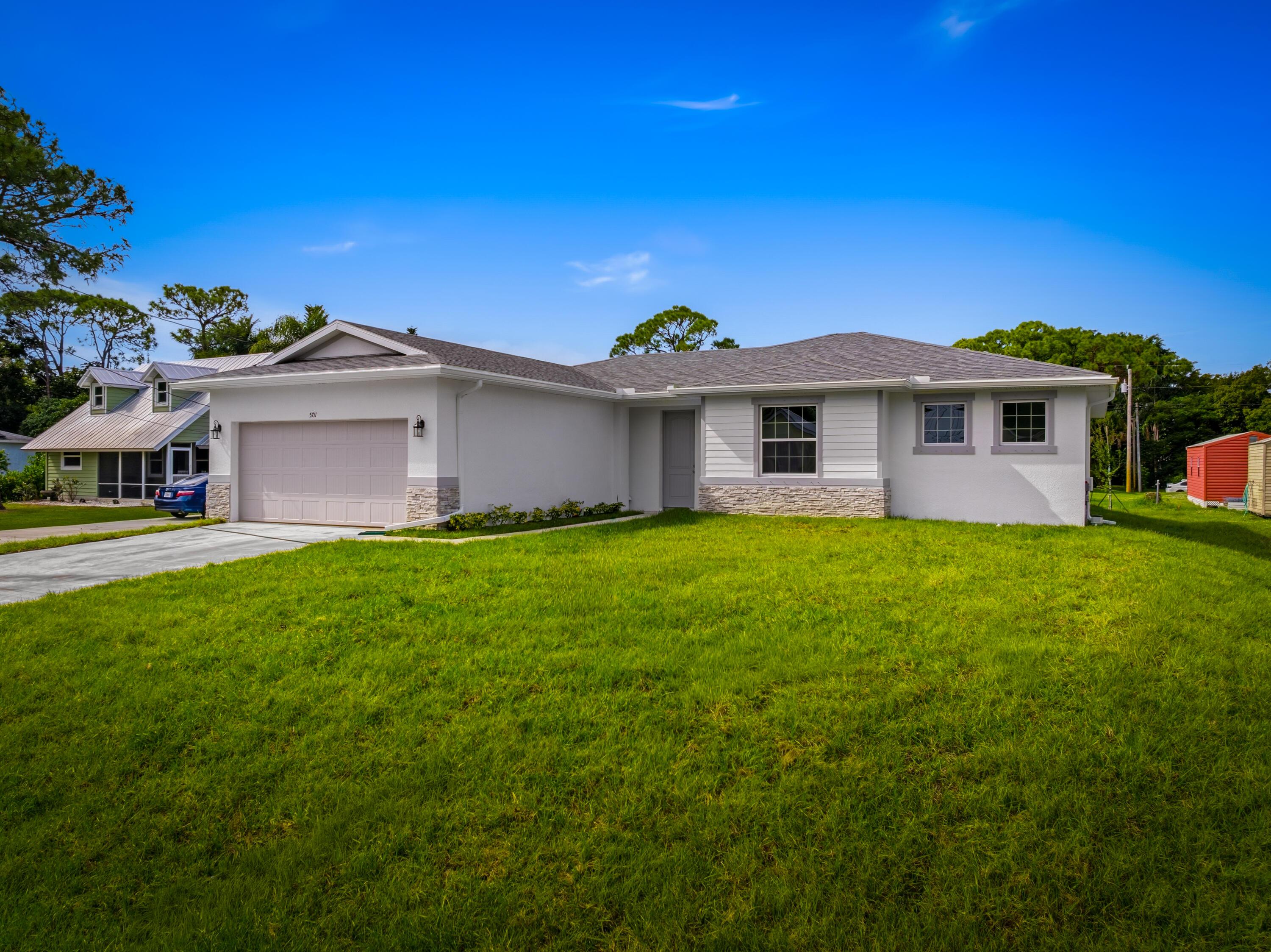 5808 Bamboo Drive, Fort Pierce, FL 34982, Fort Pierce - Photo 2