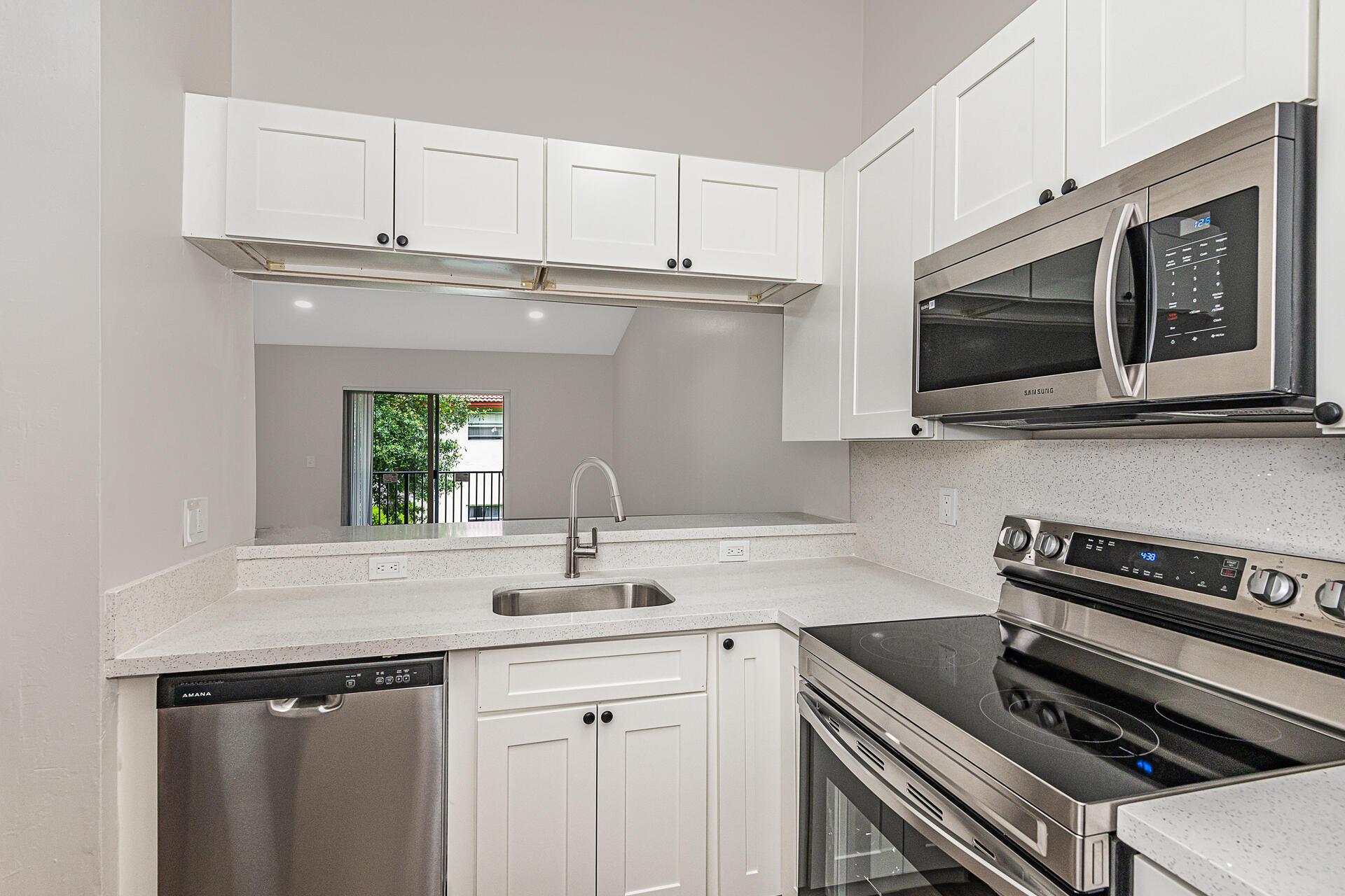 11500-11506 NW 43rd Court, Coral Springs, FL 33065, Coral Springs - Photo 5