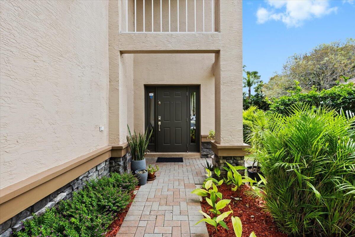 10255 Little Mustang Way, Lake Worth, FL 33449, Lake Worth - Photo 4