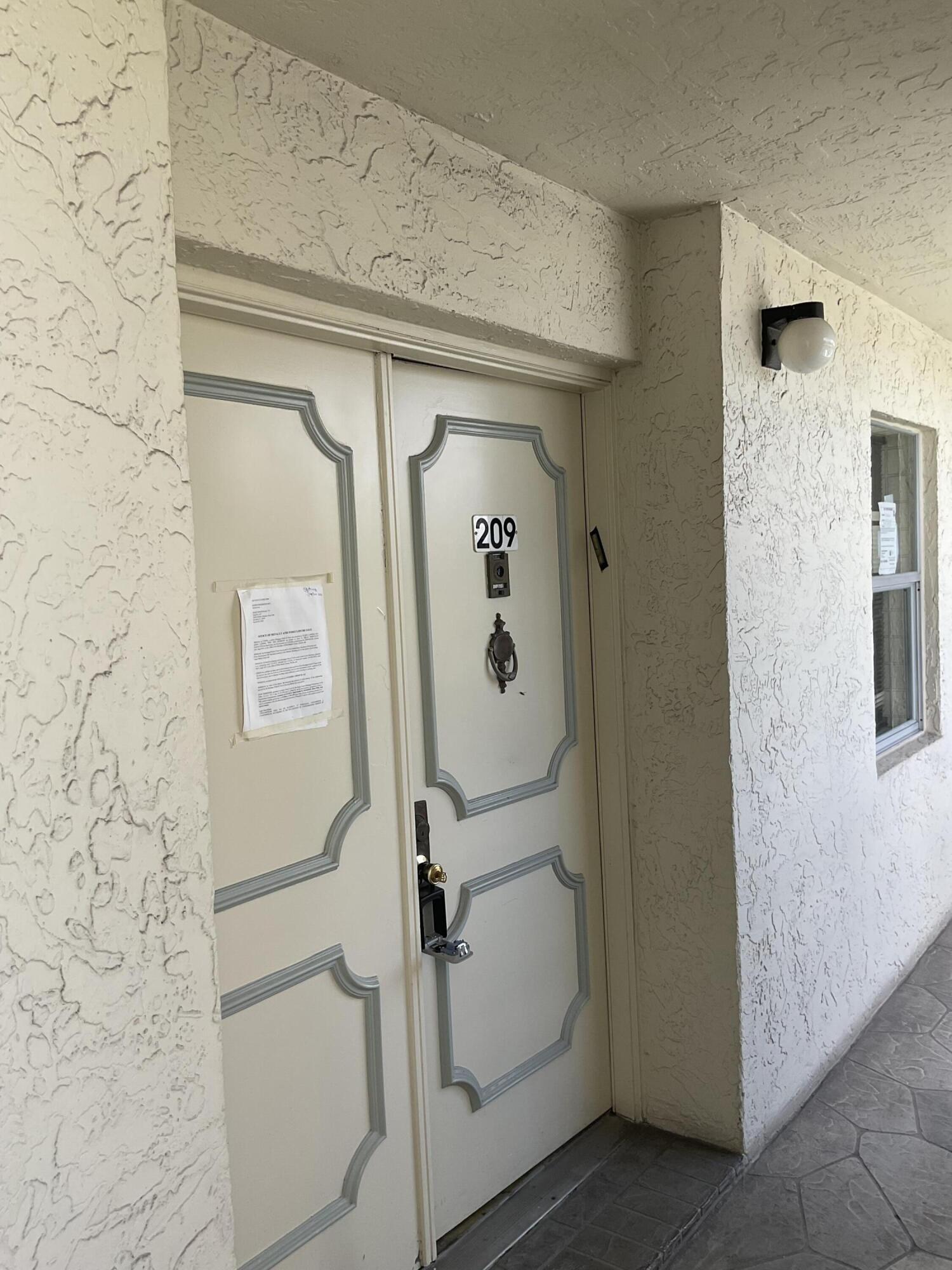 6768 N 10th Ave N 209, Lake Worth, FL 33467, Lake Worth - Photo 4