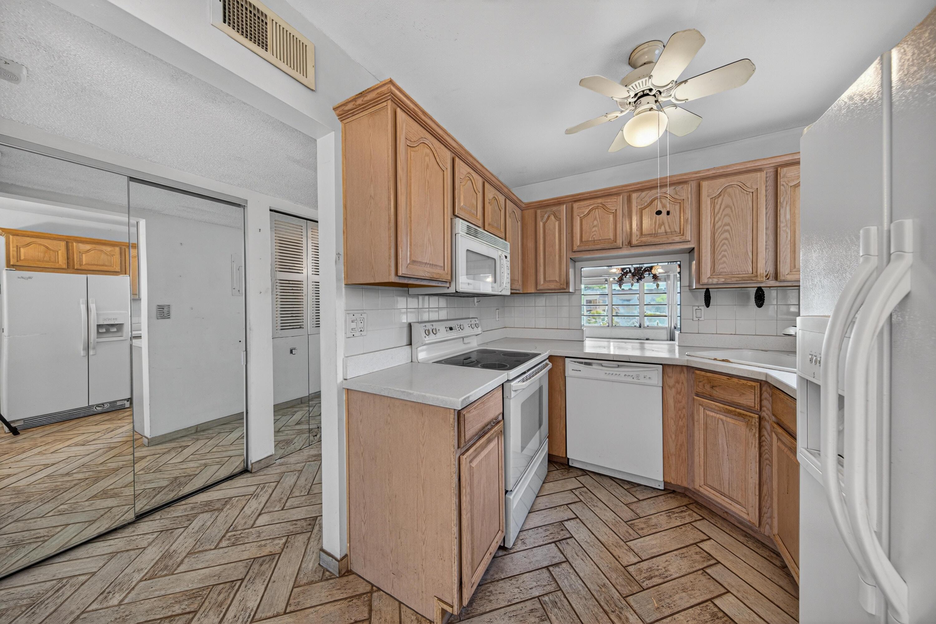 6200 NW 62nd Street 312, Tamarac, FL 33319, Tamarac
