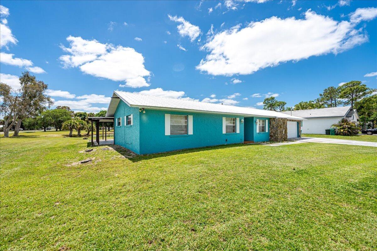 6901 Salerno Road, Fort Pierce, FL 34951, Fort Pierce - Photo 5