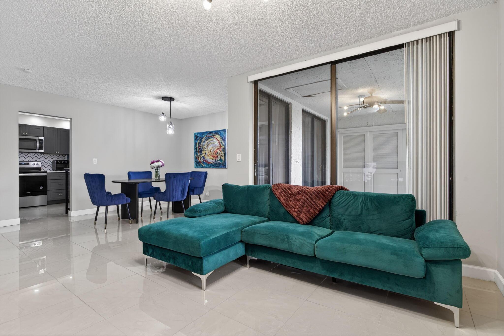 4500 Carambola Circle S 27305, Coconut Creek, FL 33066, Coconut Creek - Photo 5