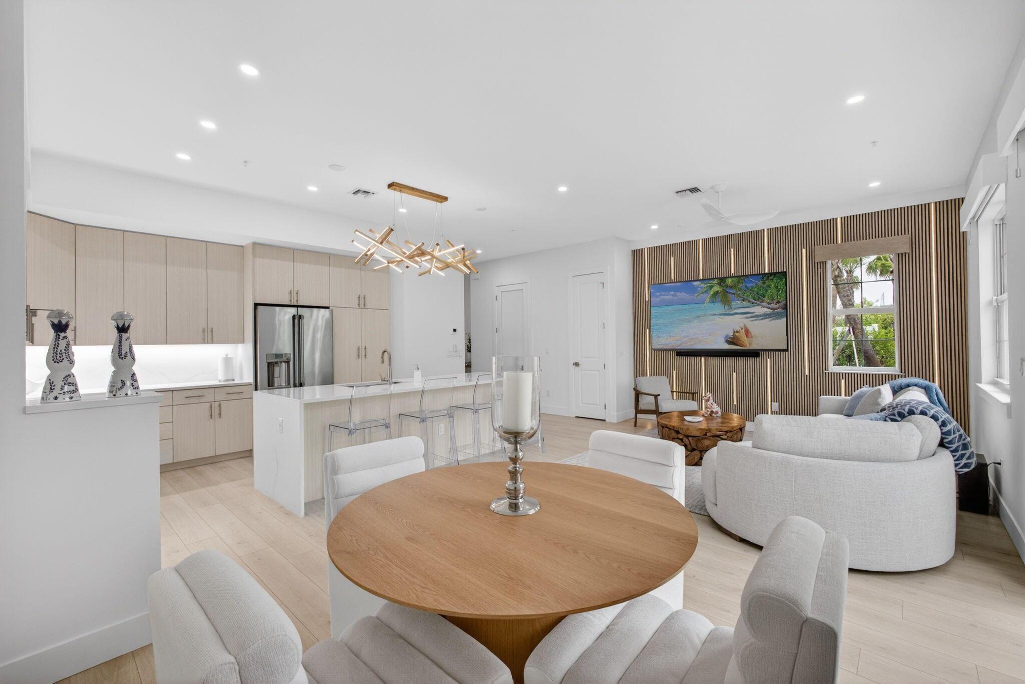 130 Water Pointe Place 7, Jupiter, FL 33477, Jupiter - Photo 2