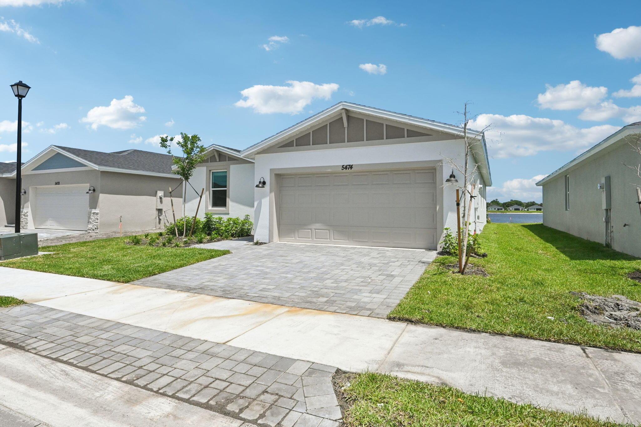 5474 Hampton Park Circle, Vero Beach, FL 32966, Vero Beach - Photo 4