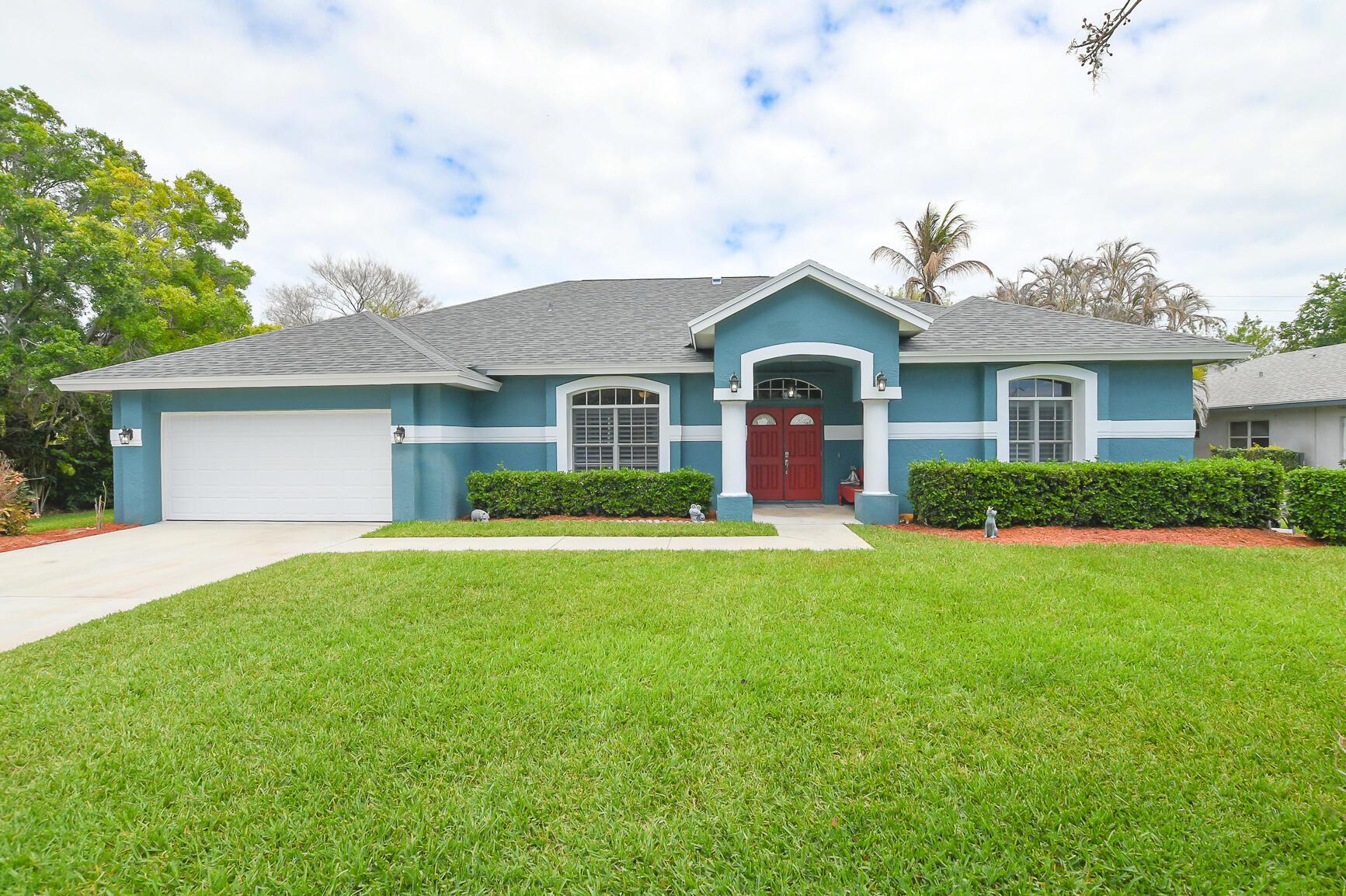 2263 NE Marlberry Lane, Jensen Beach, FL 34957, Jensen Beach - Photo 4