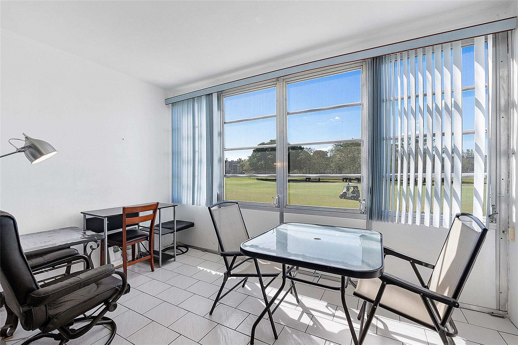 7847 Golf Circle Drive 211, Margate, FL 33063, Margate - Photo 2