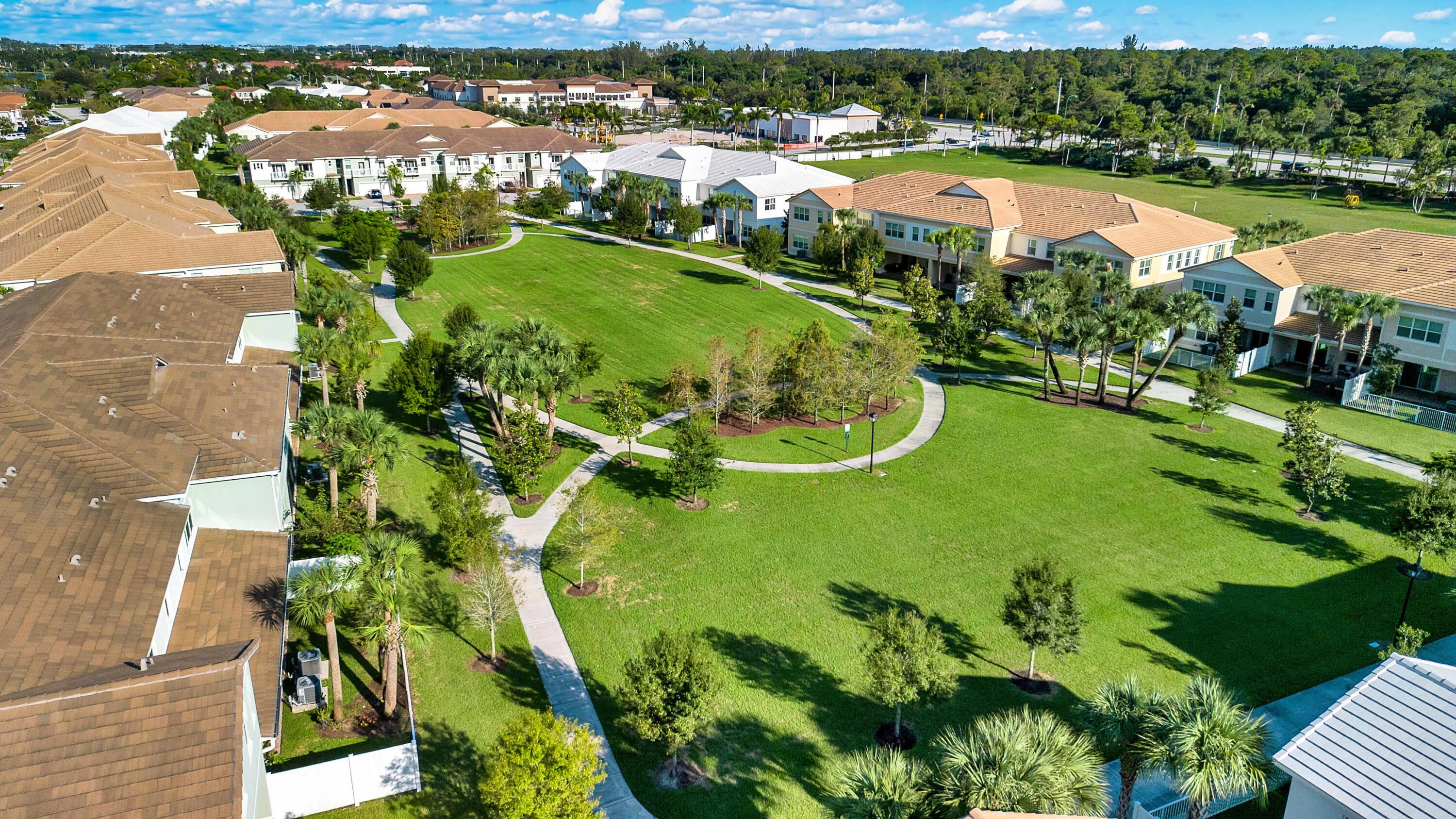 94 Palm Lane, Royal Palm Beach, FL 33411, Royal Palm Beach - Photo 3