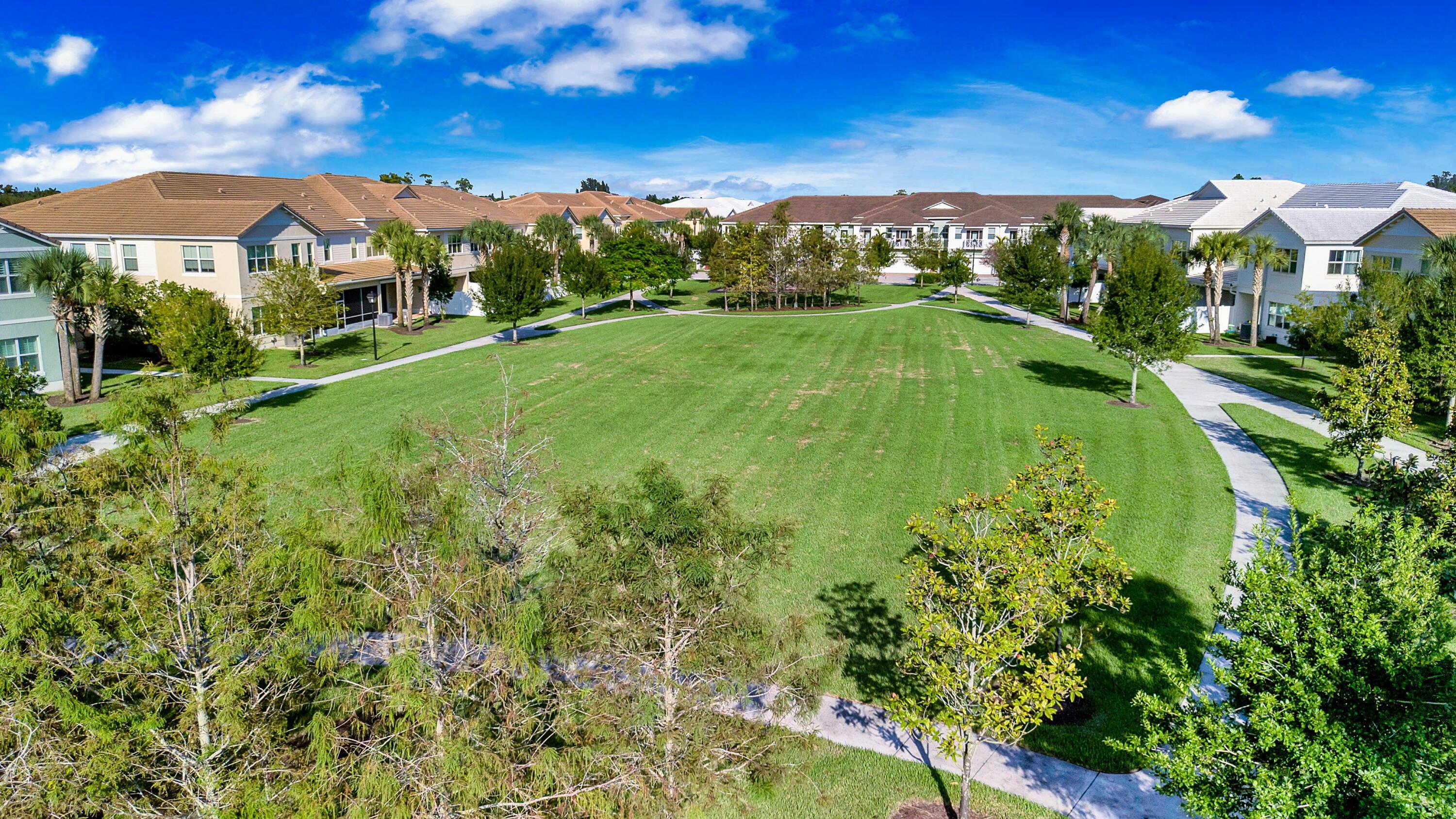 94 Palm Lane, Royal Palm Beach, FL 33411, Royal Palm Beach - Photo 2