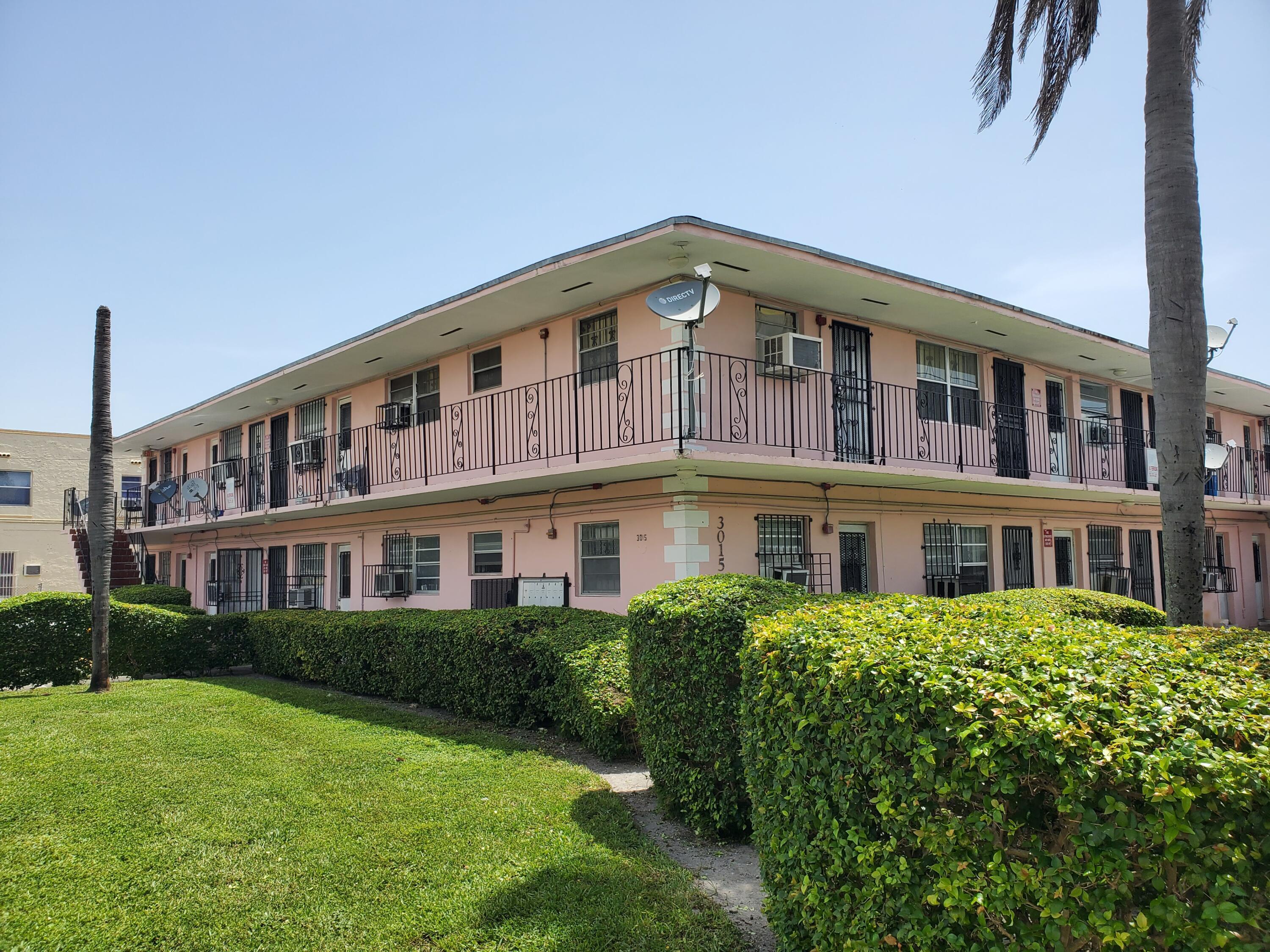 3015 NW 8th Avenue 11, Miami, FL 33127, Miami - Photo 5
