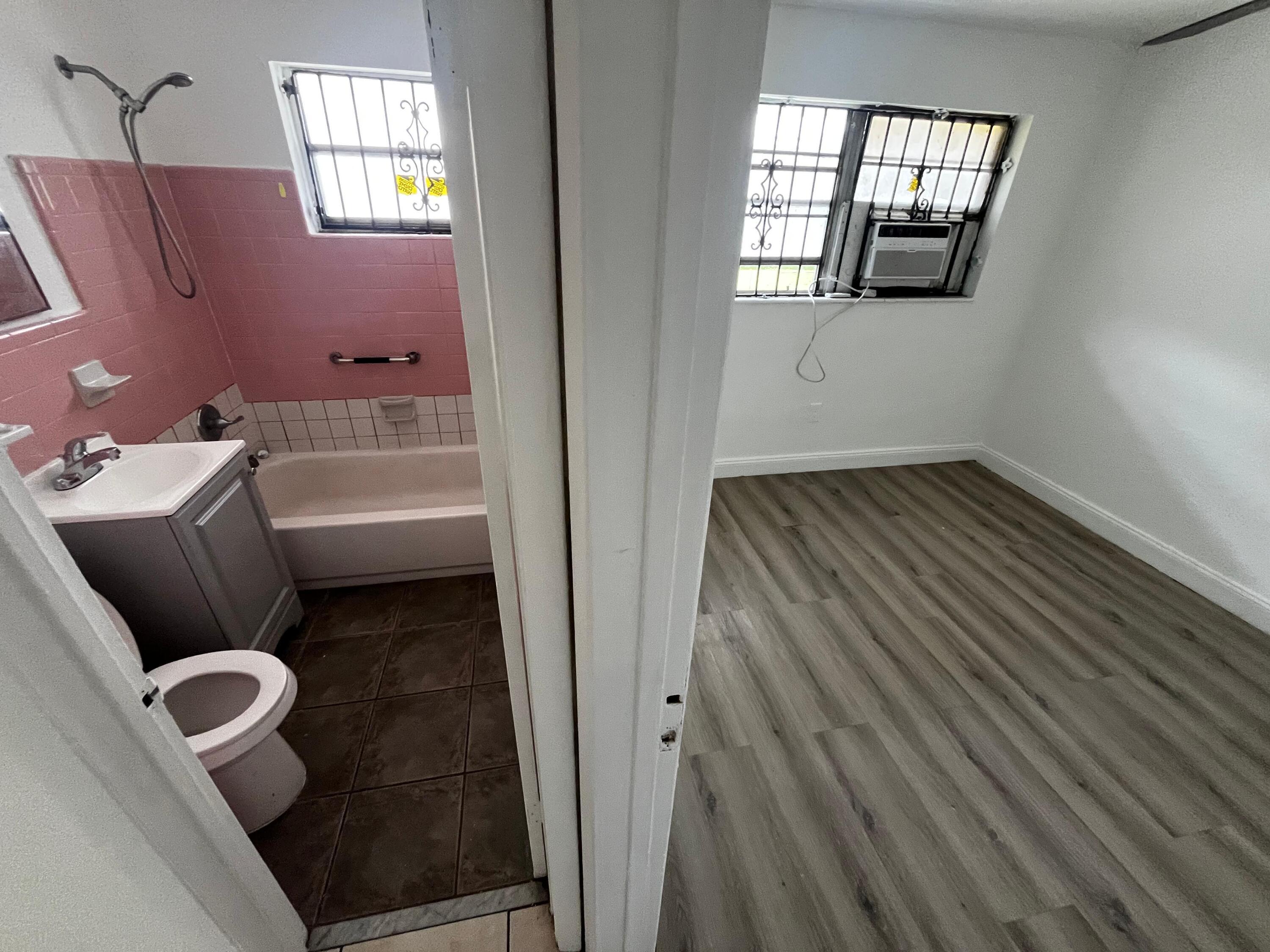 3015 NW 8th Avenue 11, Miami, FL 33127, Miami - Photo 3