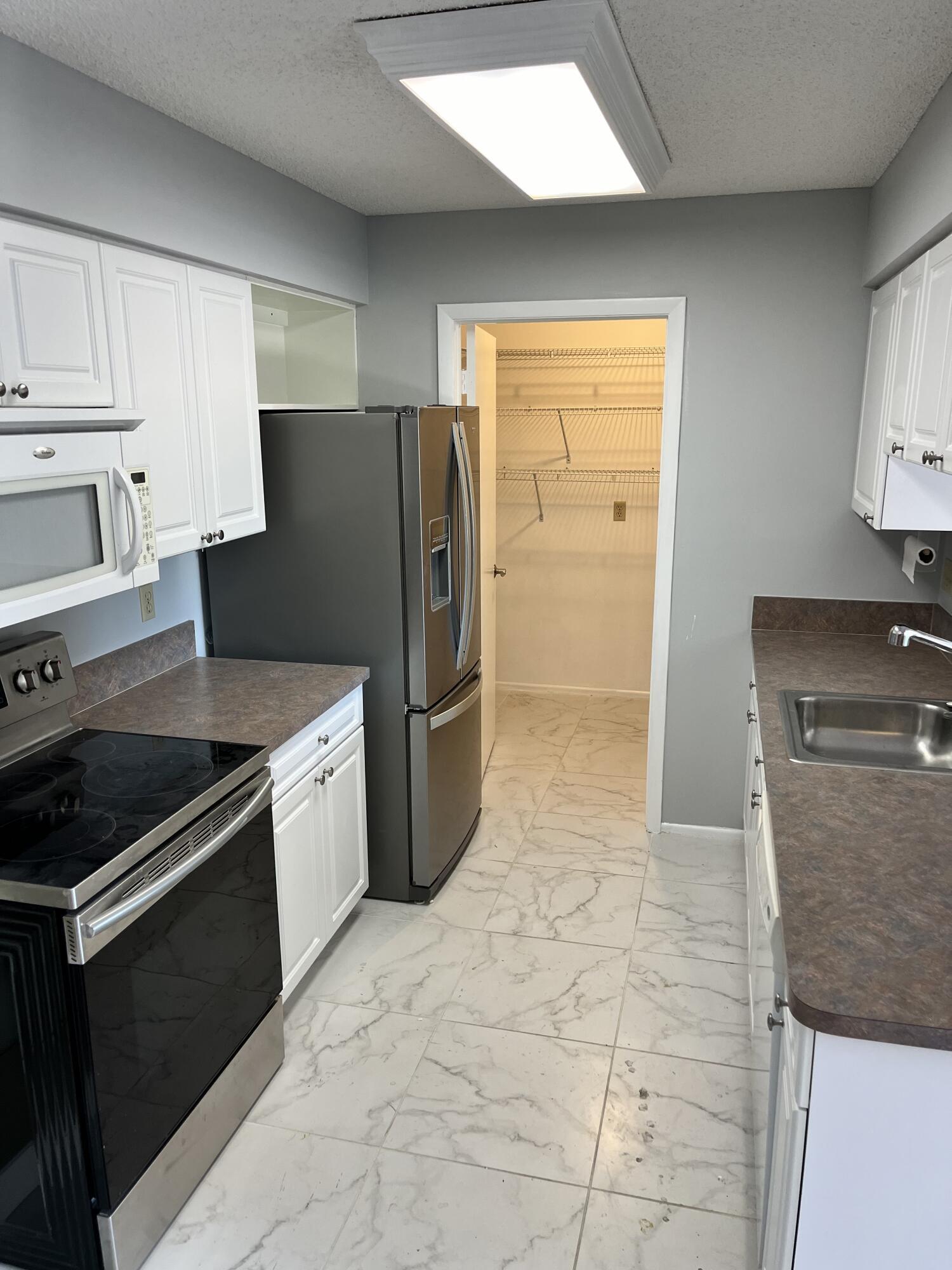 4116 NW Cinnamon Tree Circle, Jensen Beach, FL 34957, Jensen Beach - Photo 5