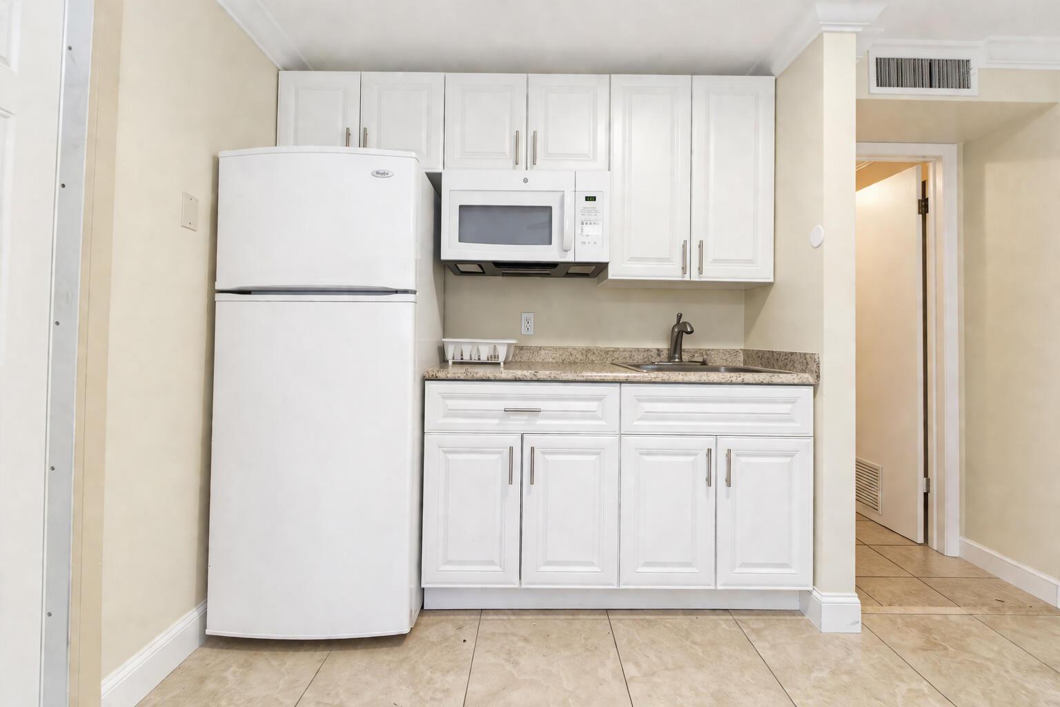 840 S State Road 7, Plantation, FL 33317, Plantation - Photo 5