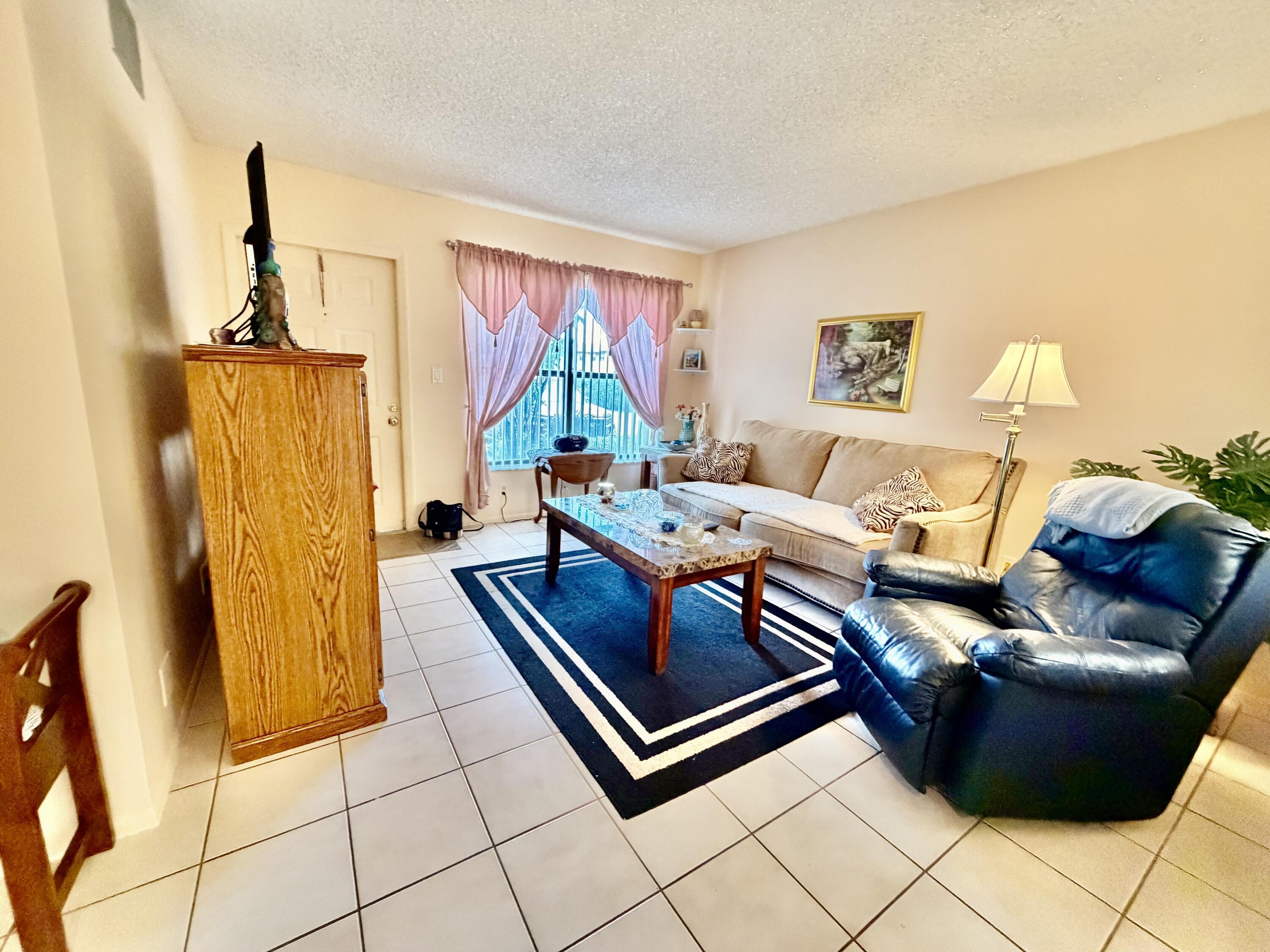 10059 Winding Lake Road 103, Sunrise, FL 33351, Sunrise - Photo 4