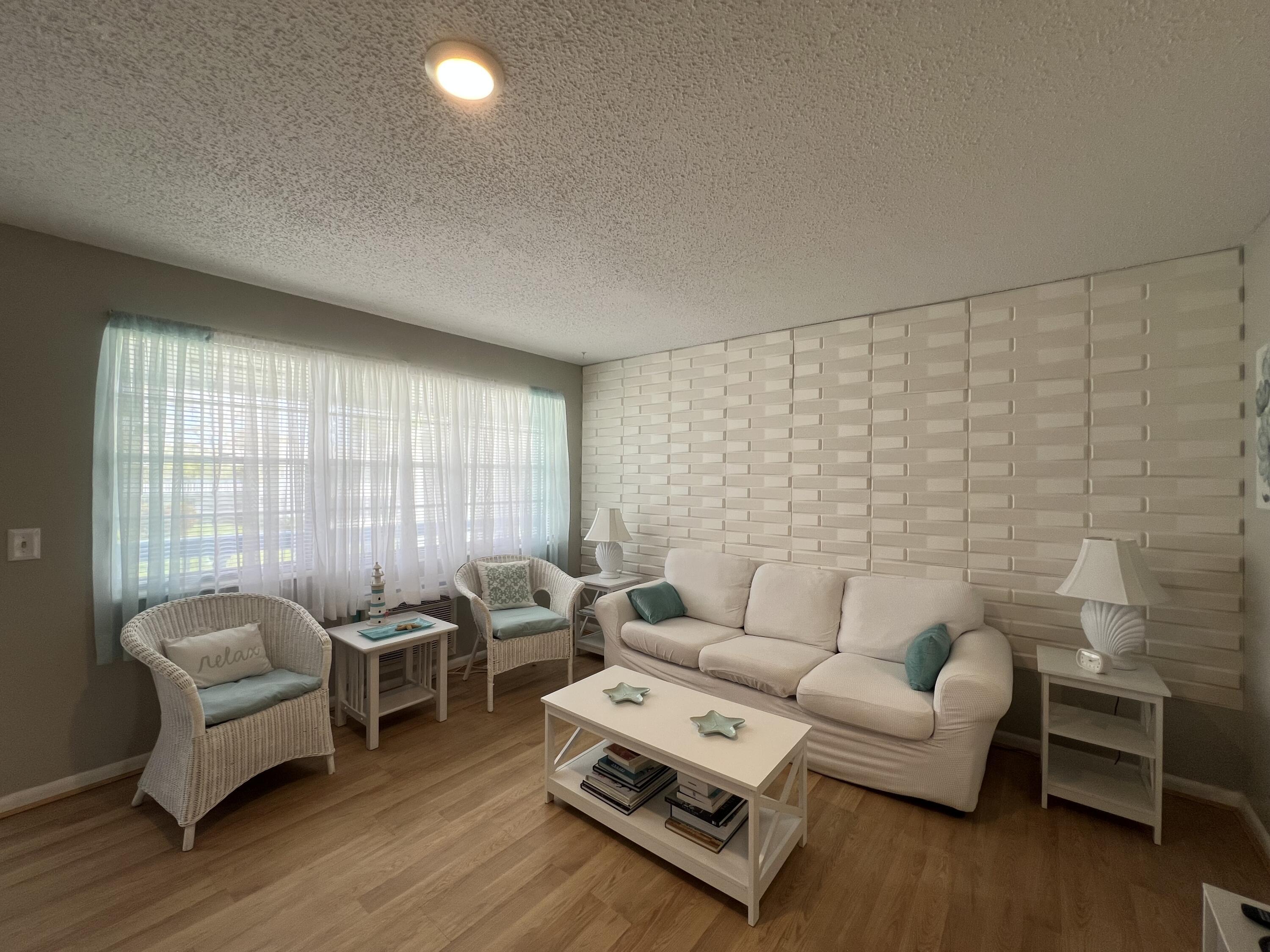 258 Markham L 258, Deerfield Beach, FL 33442, Deerfield Beach - Photo 2