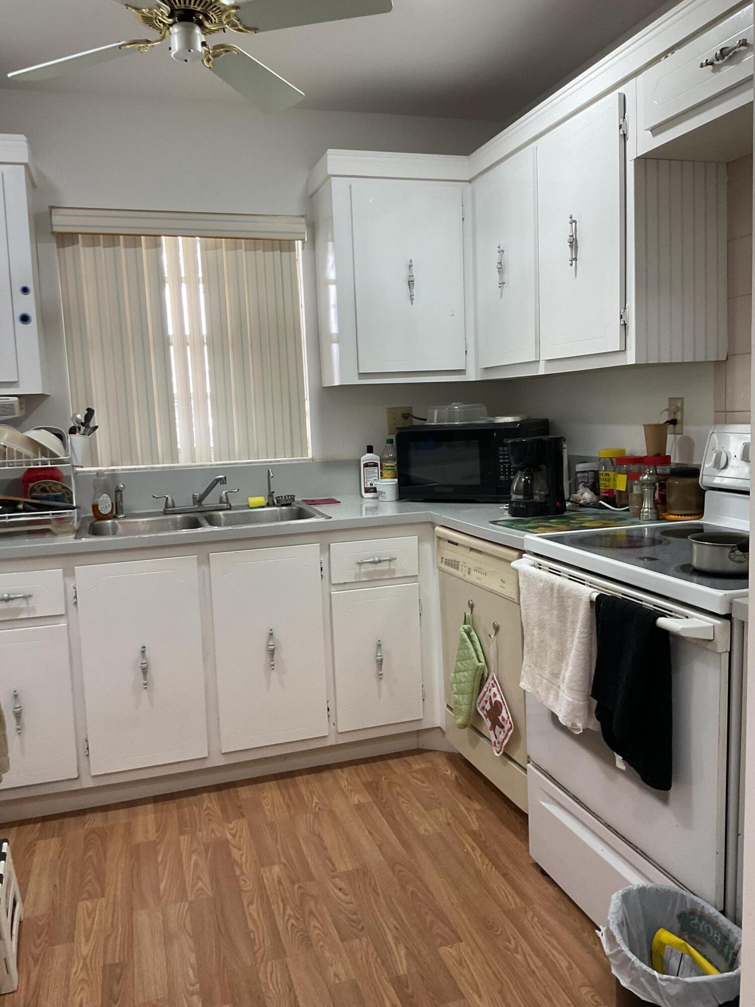 5397 Lakefront Boulevard A, Delray Beach, FL 33484, Delray Beach - Photo 3