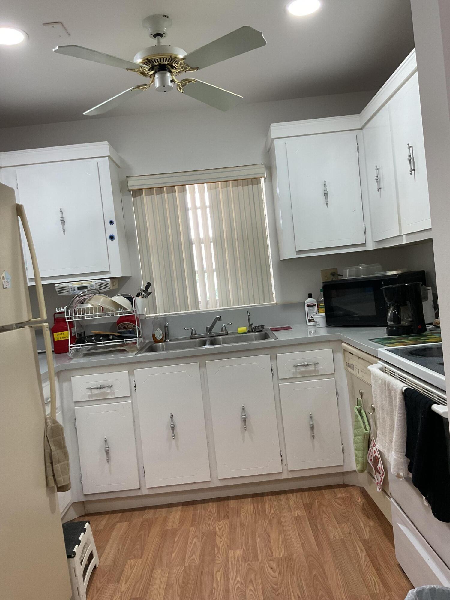 5397 Lakefront Boulevard A, Delray Beach, FL 33484, Delray Beach - Photo 4
