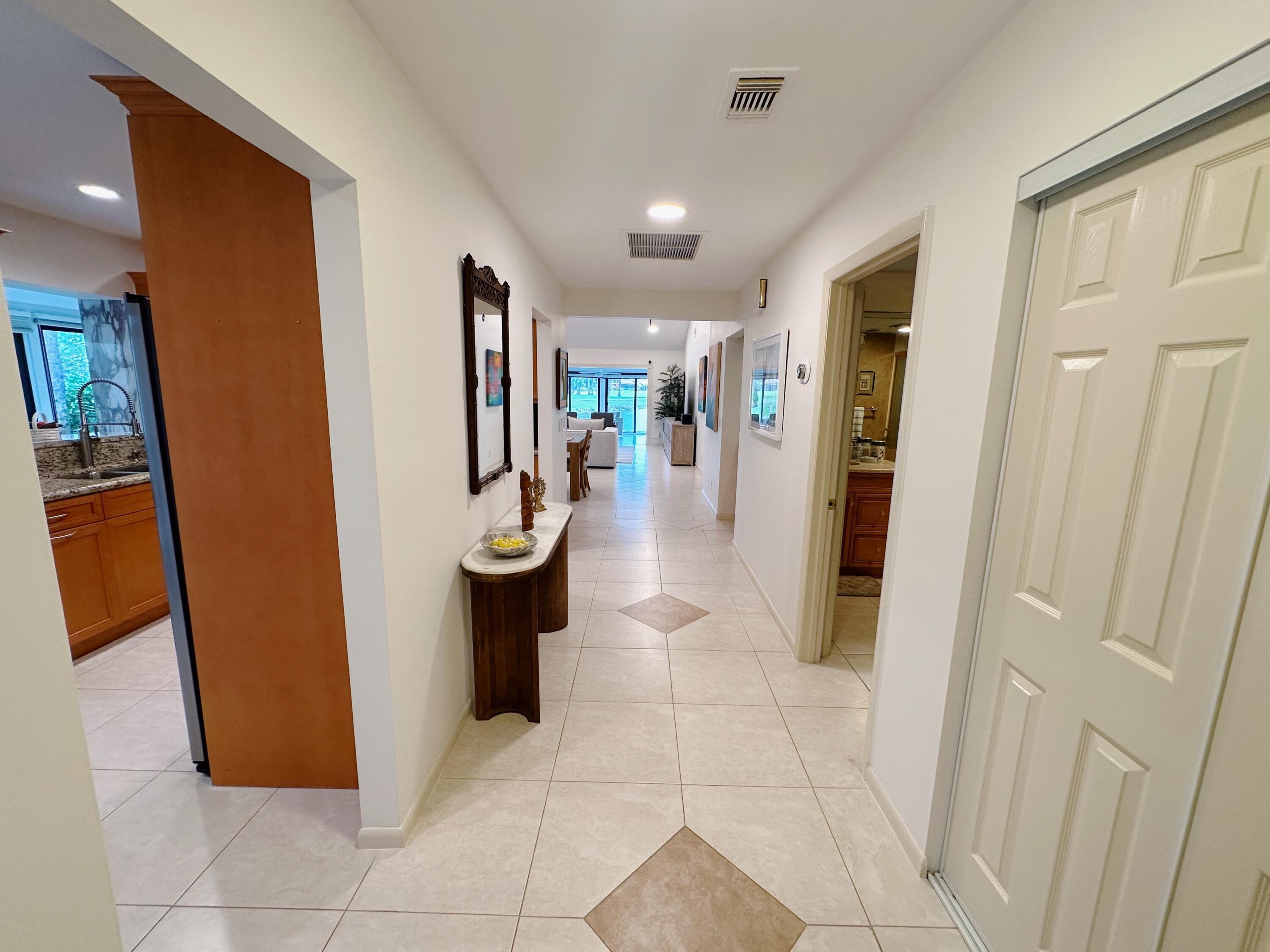 21708 Tall Palm Circle, Boca Raton, FL 33433, Boca Raton - Photo 4