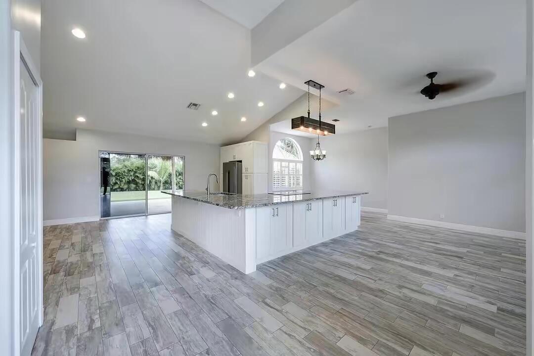13383 Temple Boulevard, West Palm Beach, FL 33412, West Palm Beach - Photo 4
