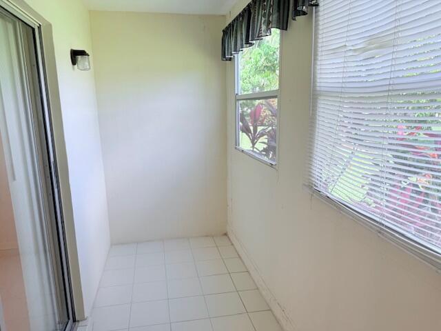 402 Markham S, Deerfield Beach, FL 33442, Deerfield Beach - Photo 5