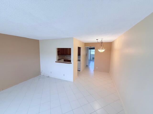 402 Markham S, Deerfield Beach, FL 33442, Deerfield Beach - Photo 4