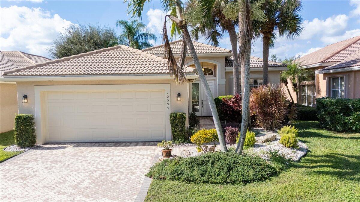10599 Silverton Lane, Boynton Beach, FL 33437, Boynton Beach - Photo 2