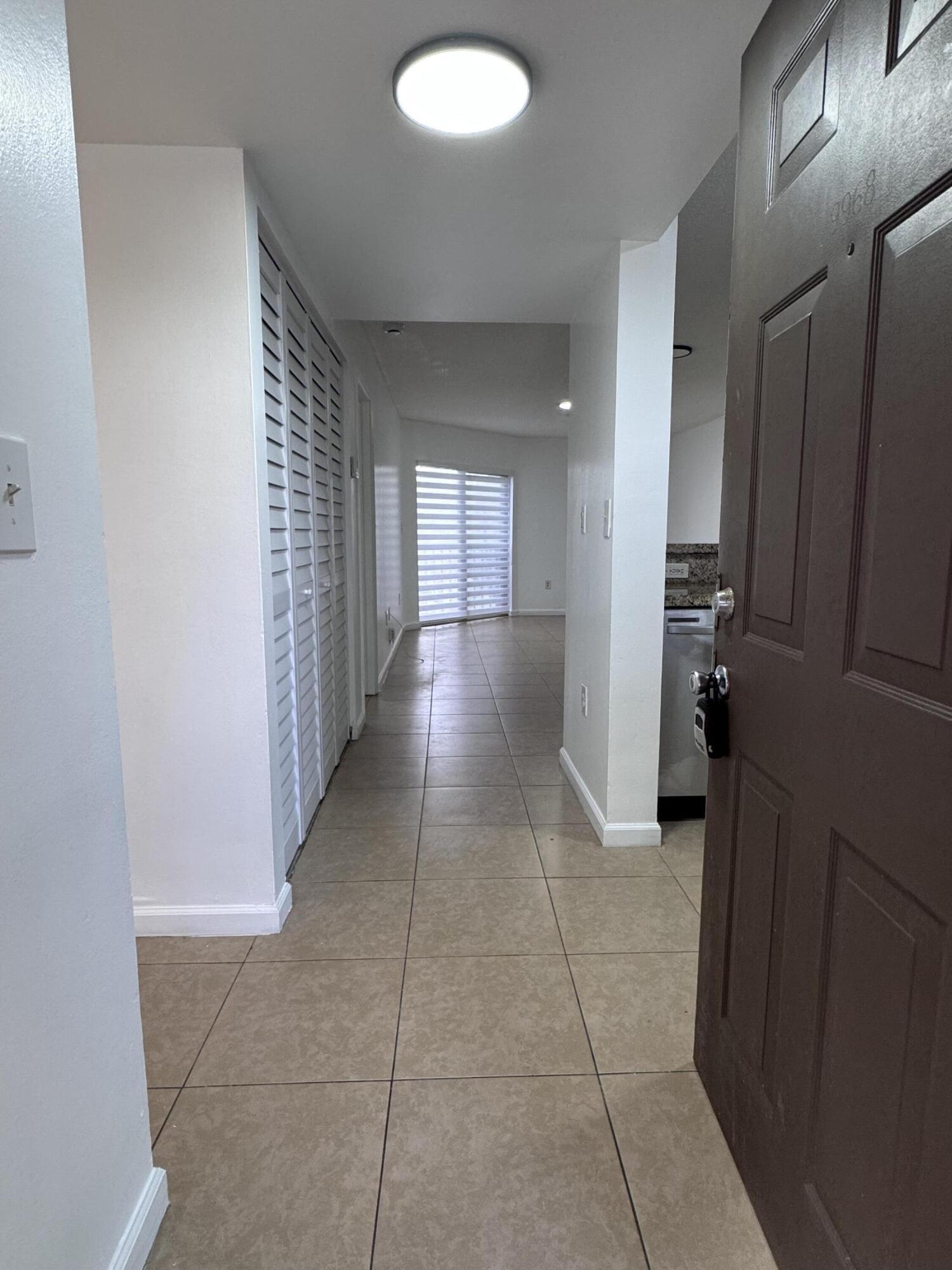 9968 Nob Hill Lane 9968, Sunrise, FL 33351, Sunrise - Photo 3