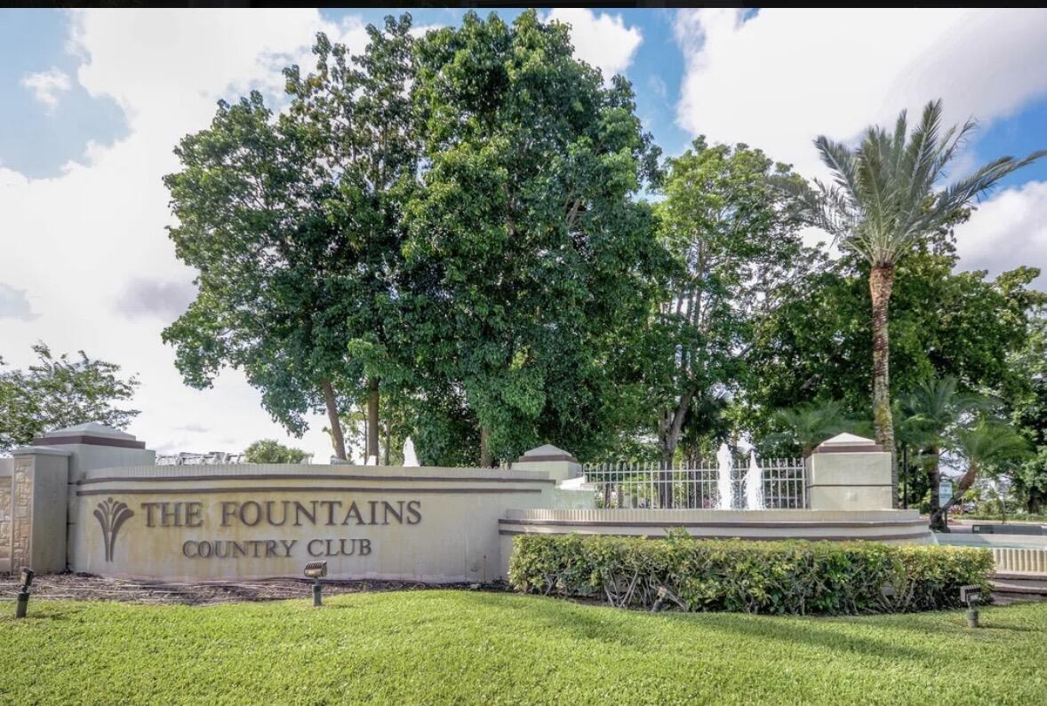 4500 Gefion Court 101, Lake Worth, FL 33467, Lake Worth - Photo 2