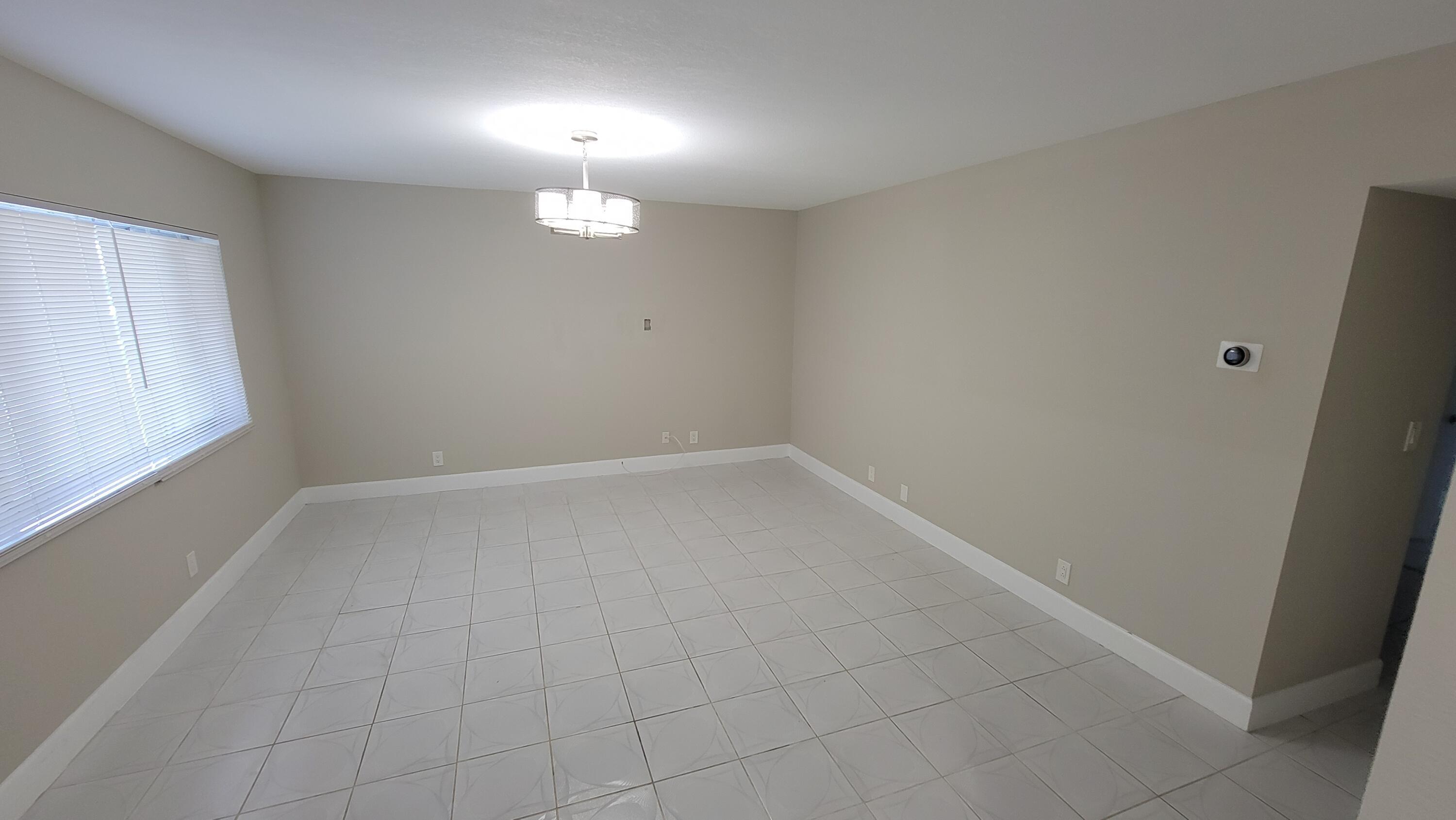 6289 Lear Drive 203, Lake Worth, FL 33462, Lake Worth - Photo 4