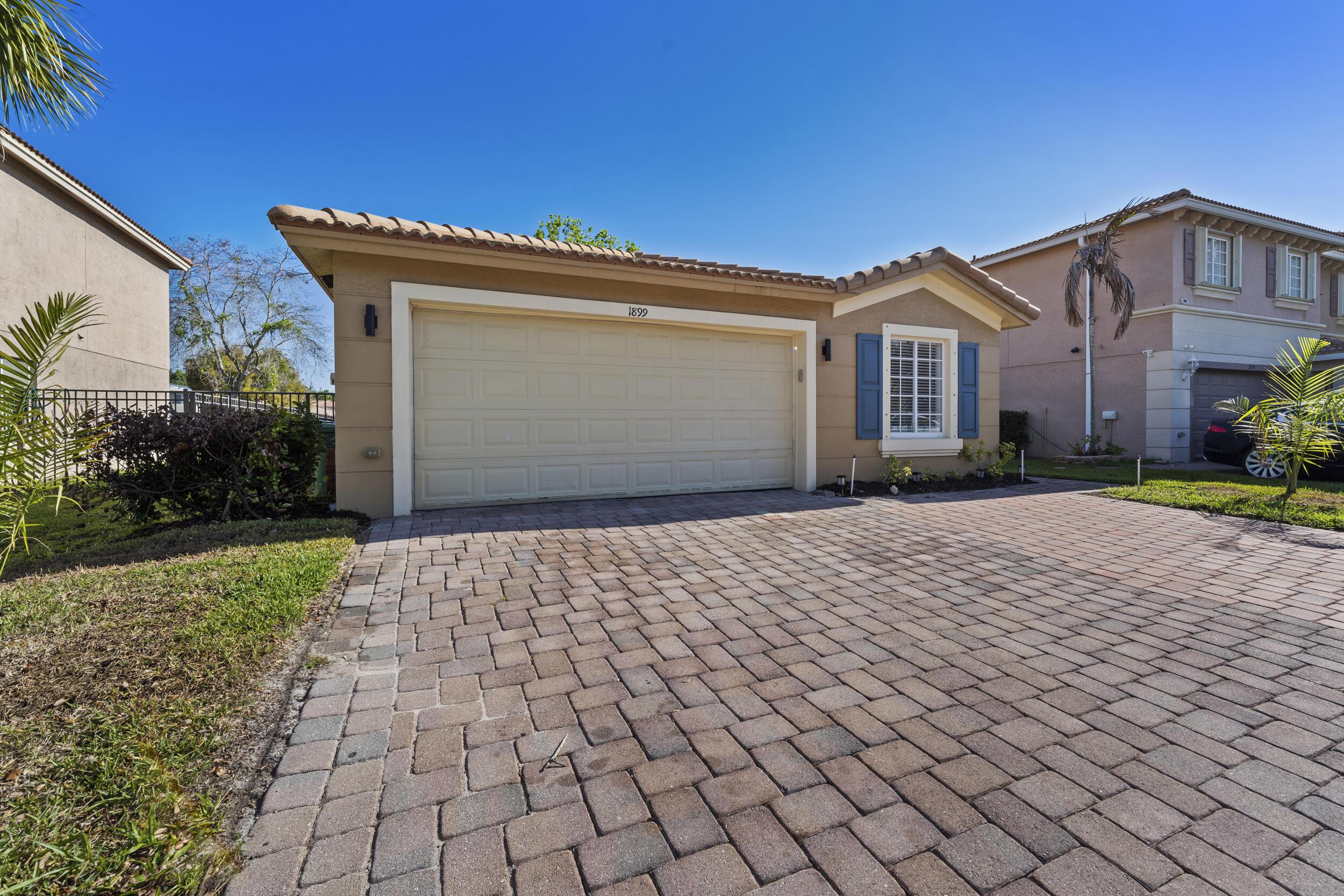 1899 Newport Isles Boulevard, Port St. Lucie, FL 34953, Port St. Lucie