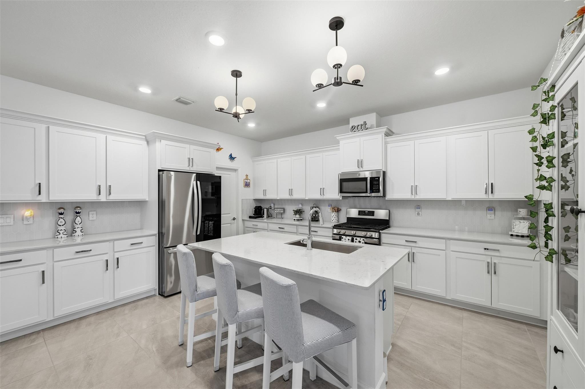 1279 Tangled Orchard Trace 1279, Loxahatchee, FL 33470, Loxahatchee - Photo 2