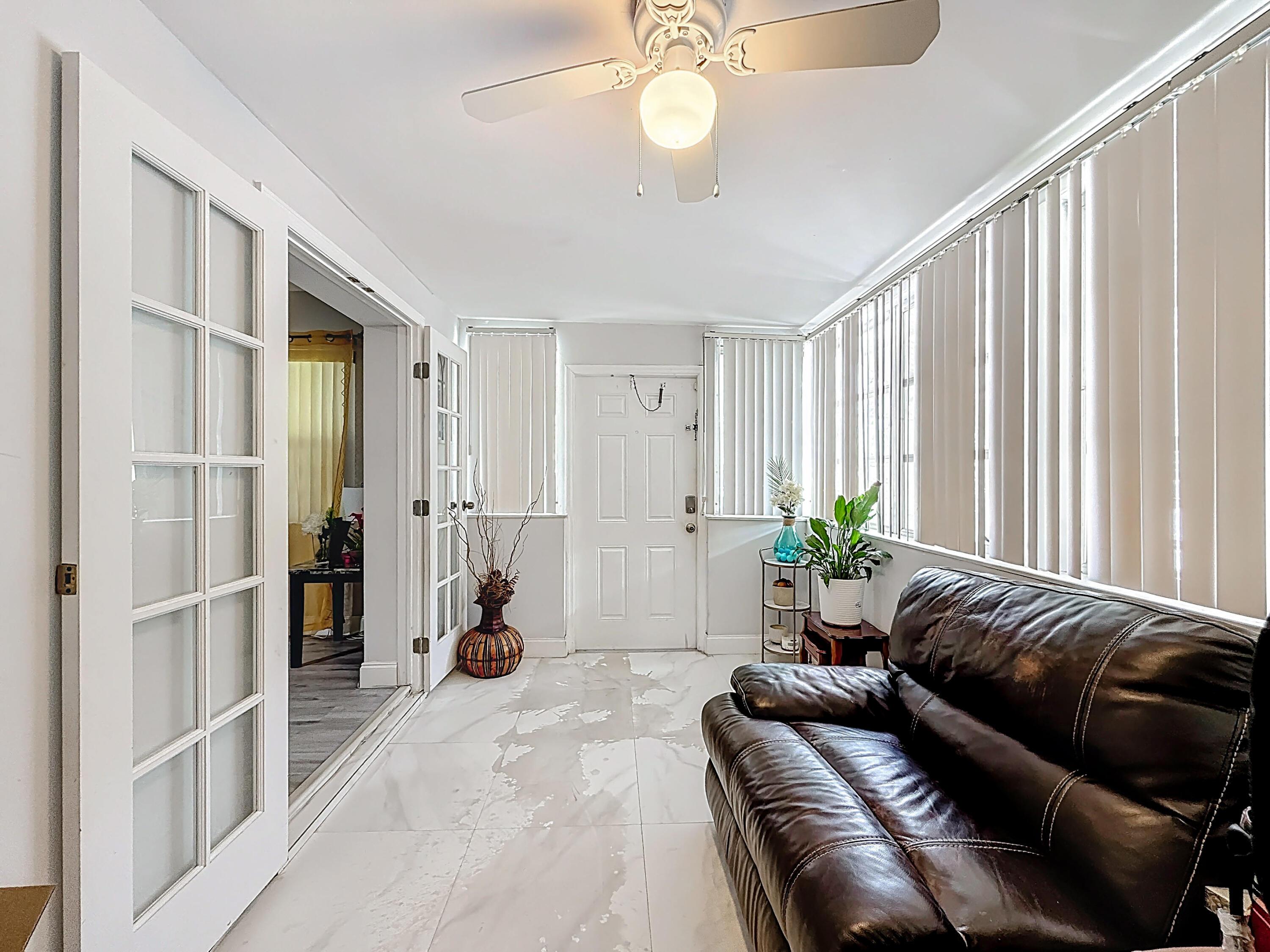 3020 NW 17th Street, Fort Lauderdale, FL 33311, Fort Lauderdale - Photo 5
