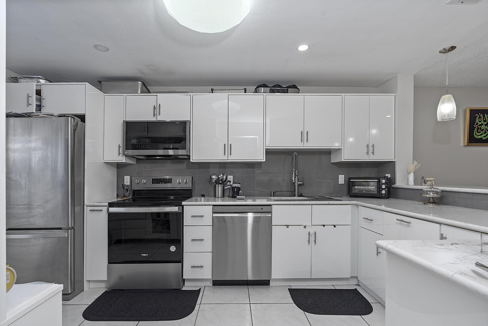 1177 NW 98th Terrace 132, Pembroke Pines, FL 33024, Pembroke Pines - Photo 4