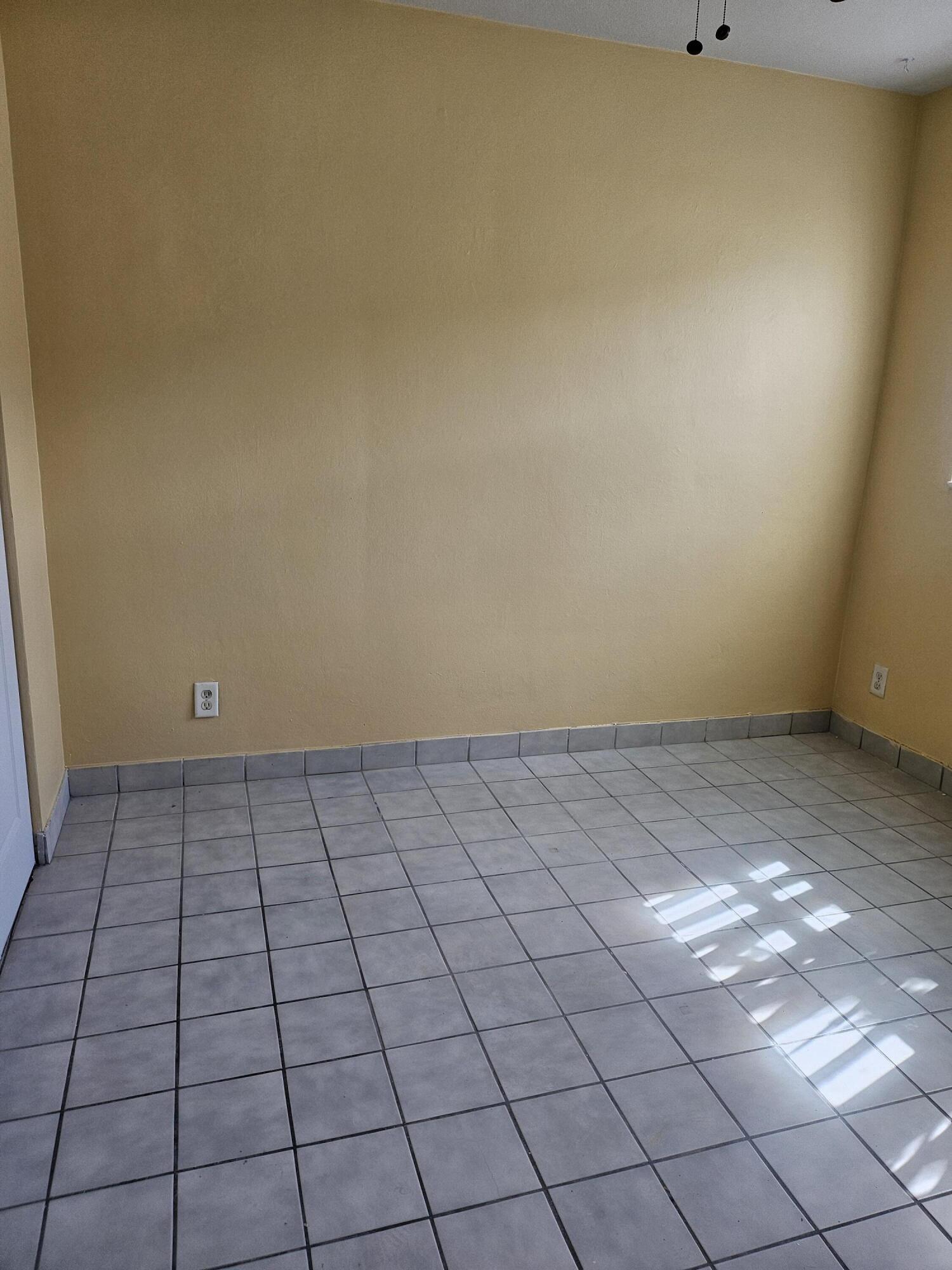 3222 E Marine Drive 1, Pompano Beach, FL 33062, Pompano Beach - Photo 5