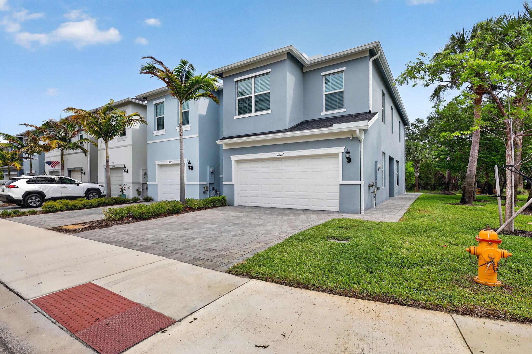 1887 SE Ocean Cove Way, Stuart, FL 34996, Stuart - Photo 3