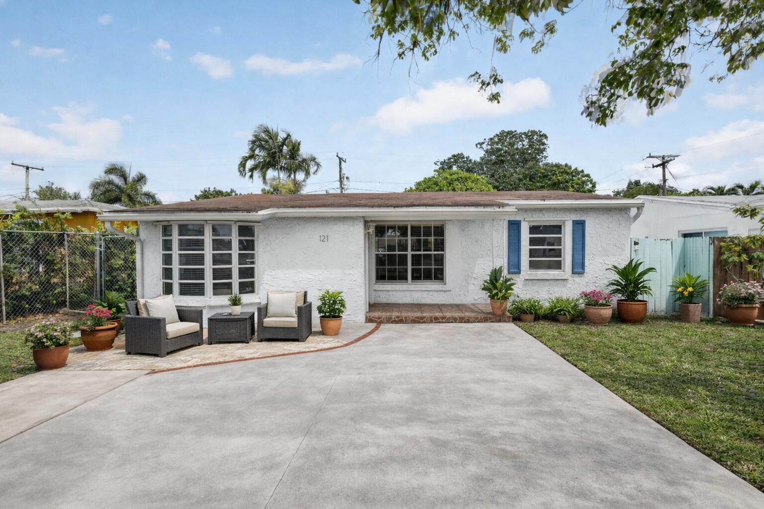 121 NW 52nd Street, Oakland Park, FL 33309, Oakland Park