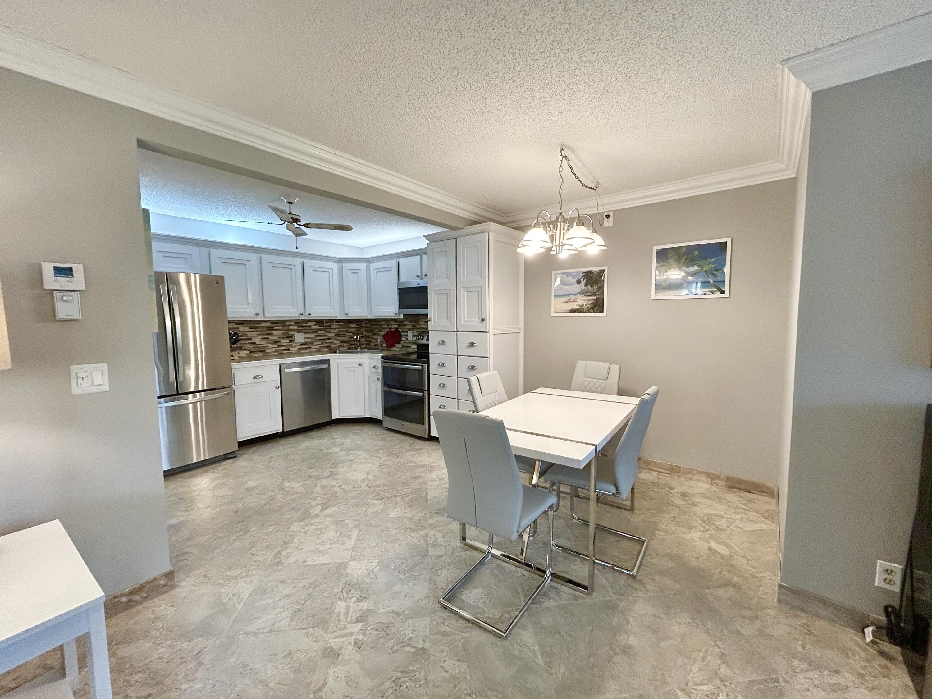 223 Pine Hov Circle C-2, Greenacres, FL 33463, Greenacres