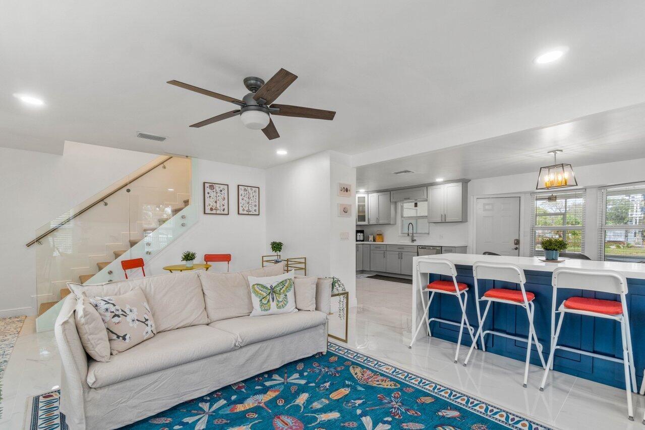 2233 Dock Street, West Palm Beach, FL 33401, West Palm Beach - Photo 5
