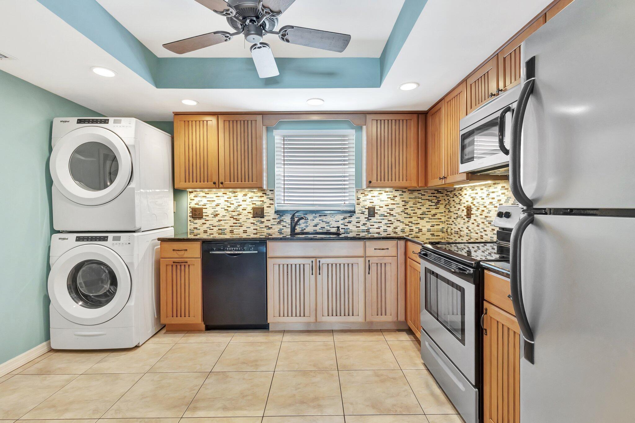 301 Lake Shore Drive 503, Lake Park, FL 33403, Lake Park - Photo 5