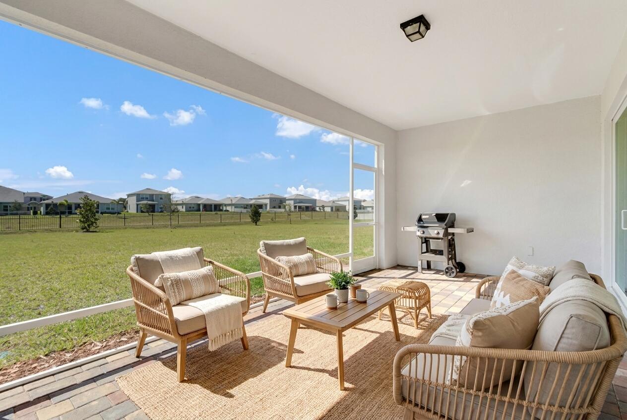 10306 SW Green Turtle Lane, Port St. Lucie, FL 34987, Port St. Lucie - Photo 2