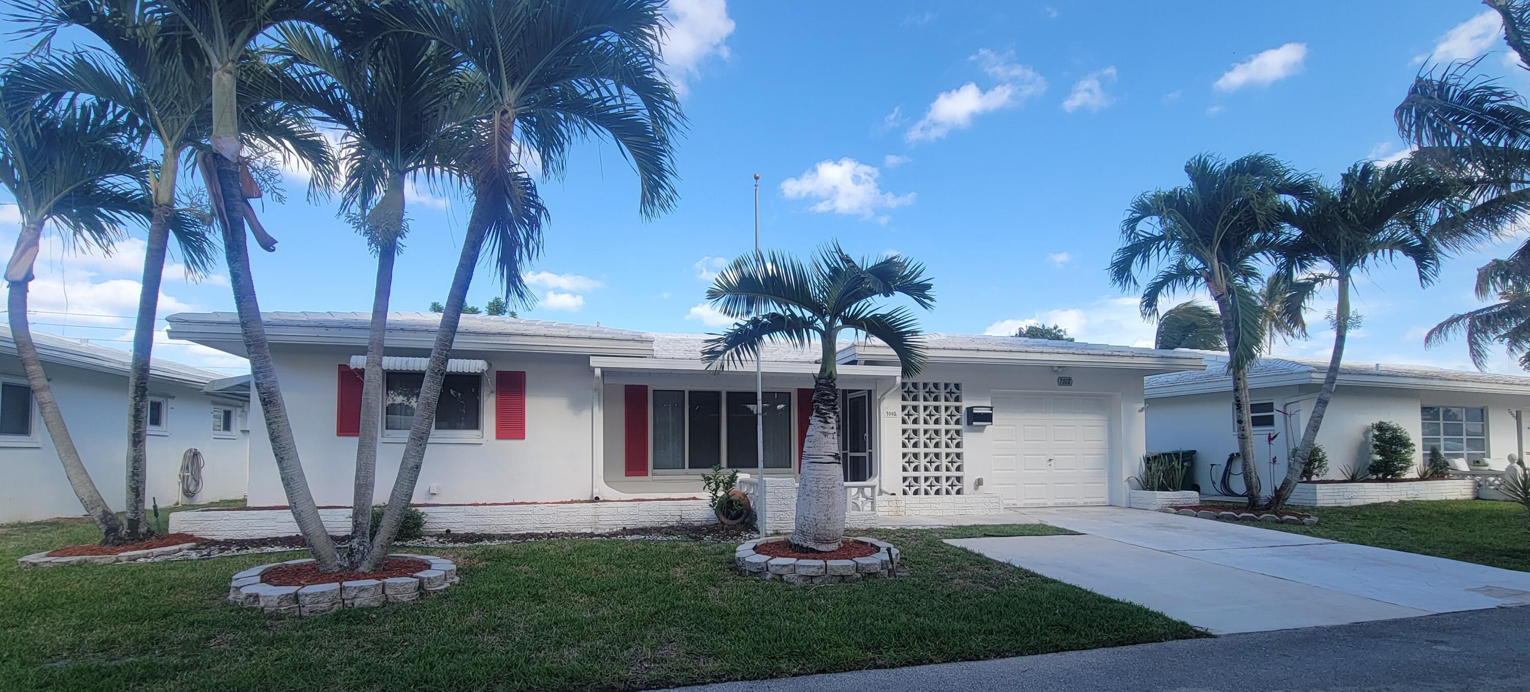 7002 NW 71st Avenue, Tamarac, FL 33321, Tamarac - Photo 2