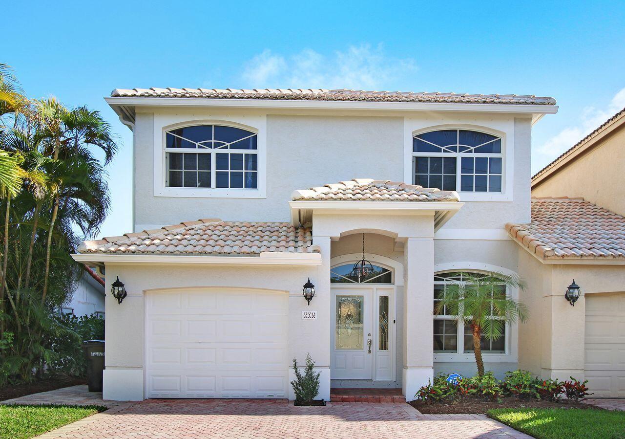 218 Pine Avenue, Lauderdale-By-The-Sea, FL 33308, Lauderdale-By-The-Sea