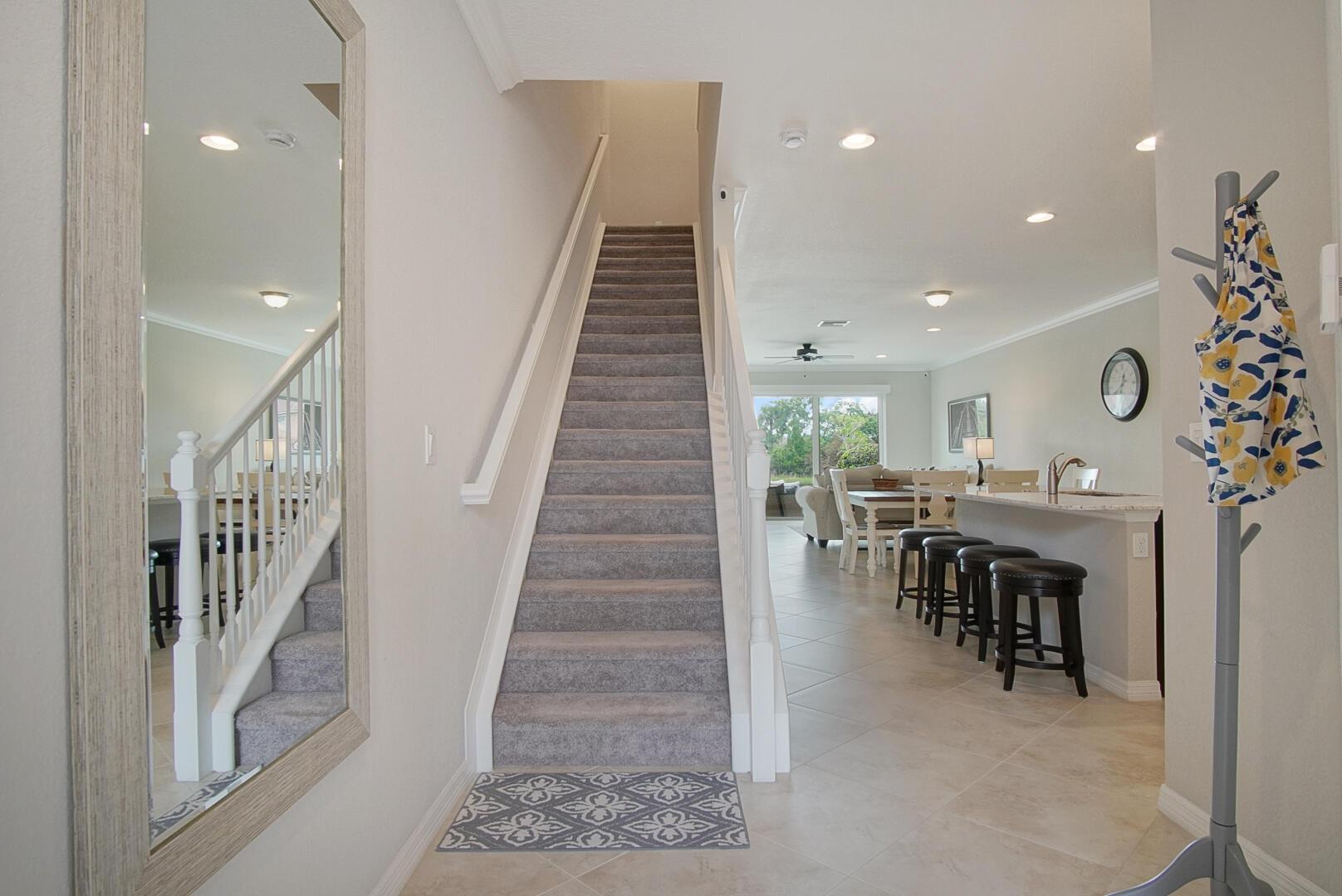 638 SW Glen Crest Way, Stuart, FL 34997, Stuart - Photo 3