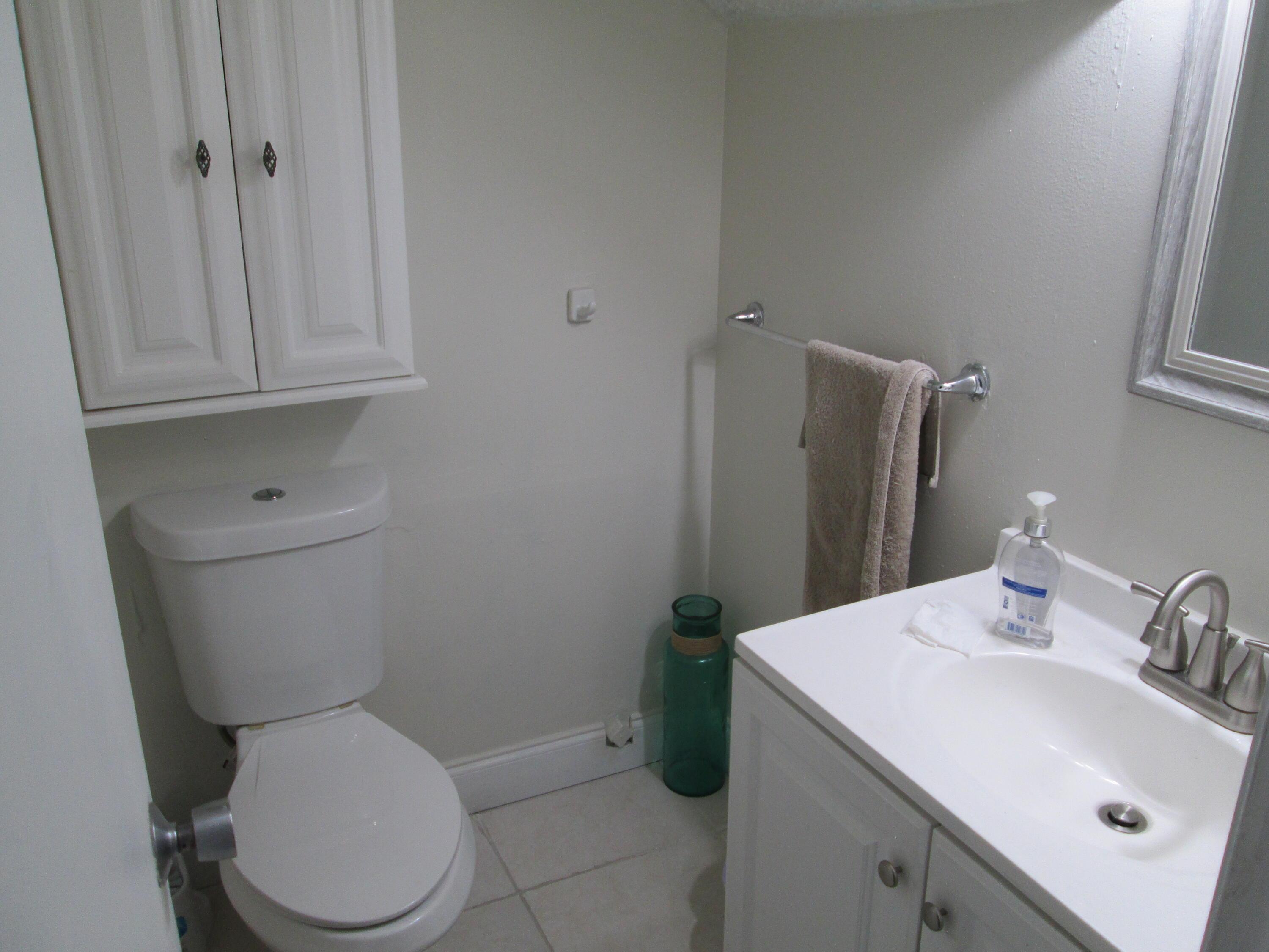 8730 SW 154th Cir Place, Miami, FL 33193, Miami - Photo 4