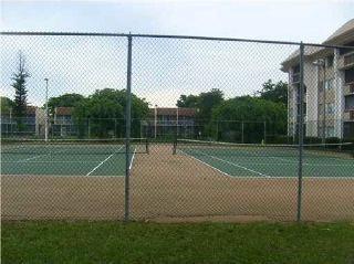 701 N Pine Island Road 304, Plantation, FL 33324, Plantation - Photo 2